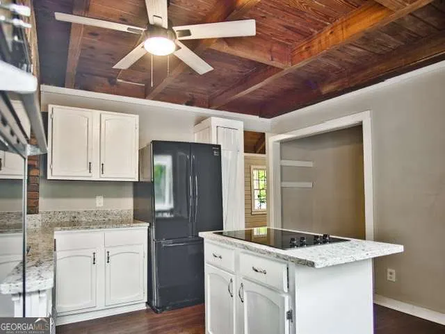 5642 Dorsett Shoals Road