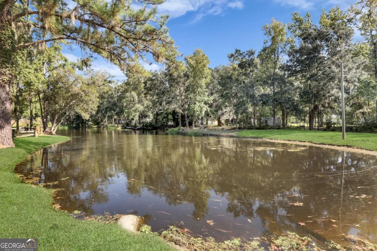 40 Old Sunbury Trail