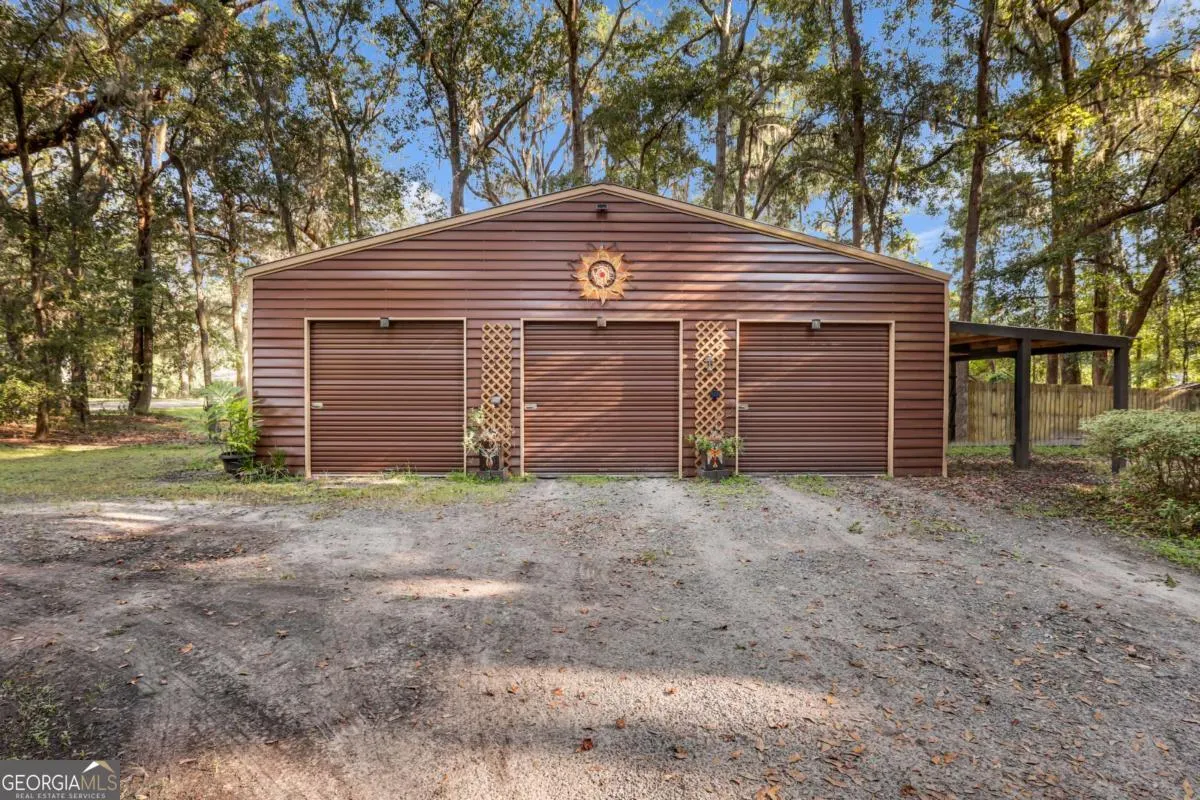 40 Old Sunbury Trail