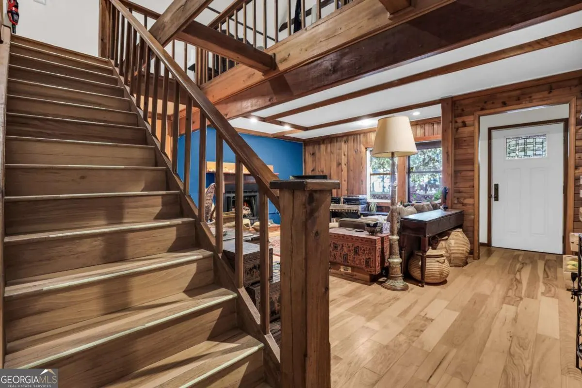 40 Old Sunbury Trail