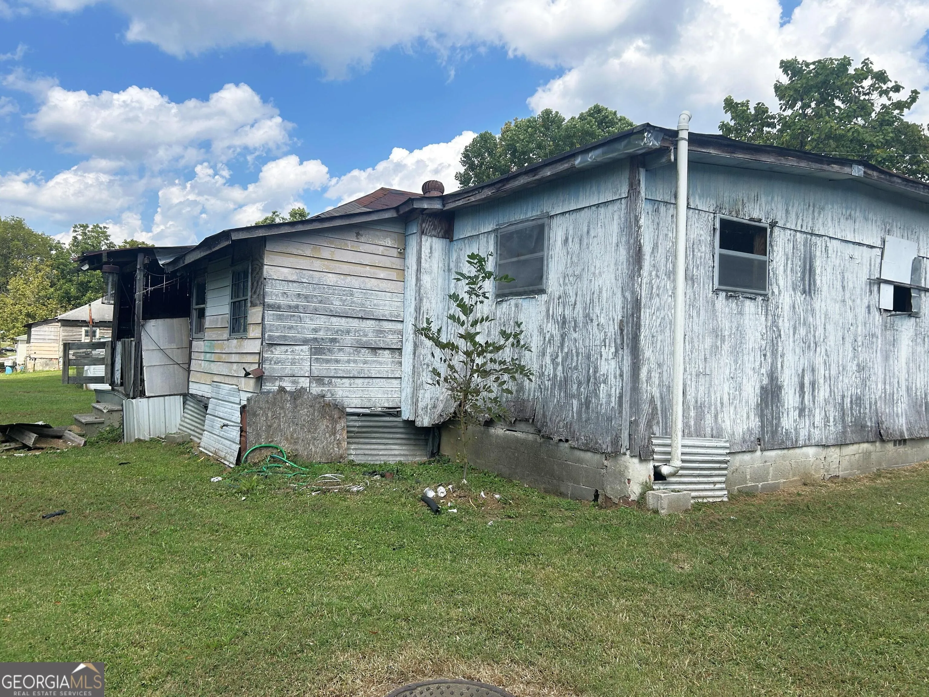 312 Pine Street