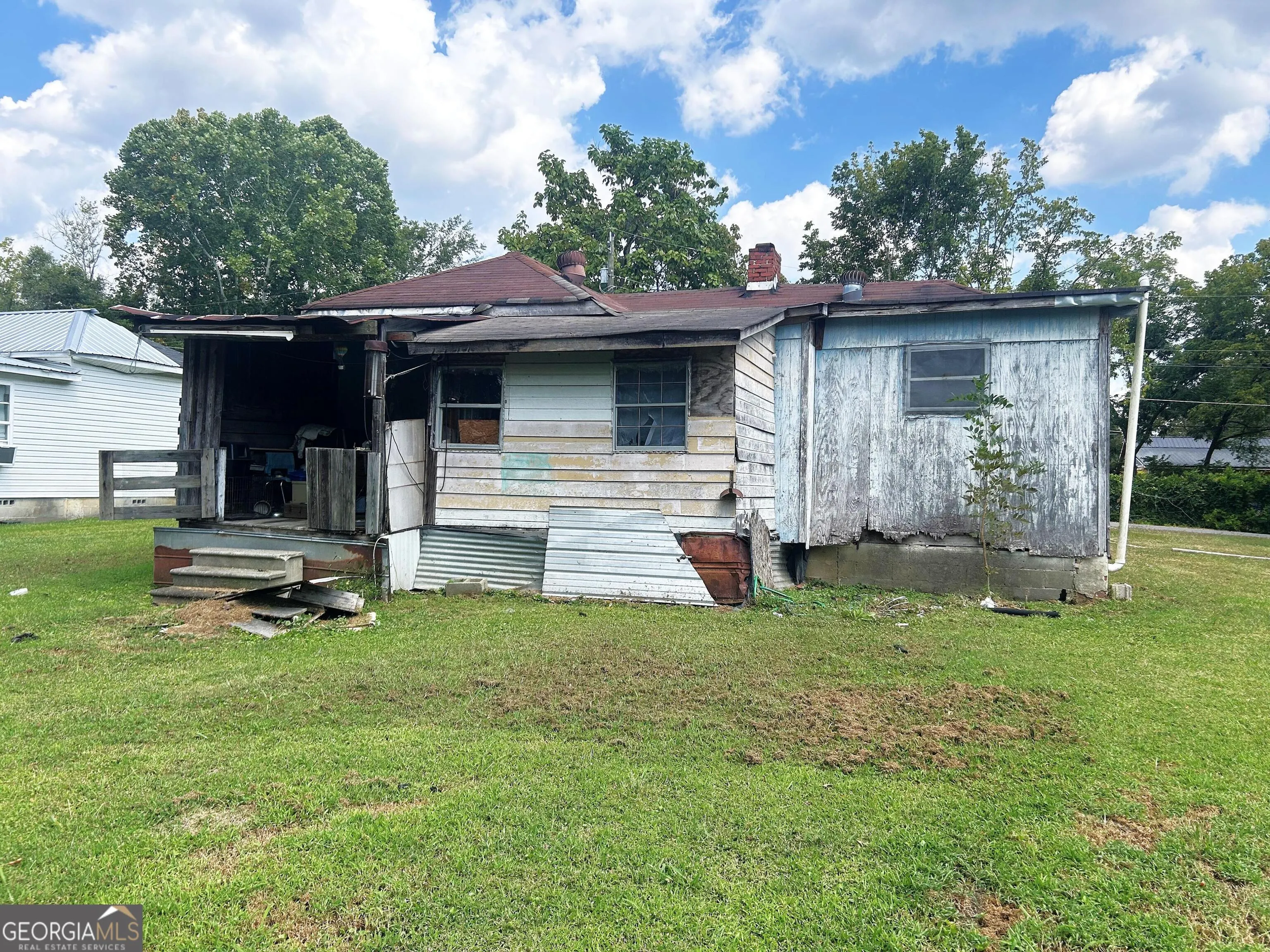 312 Pine Street