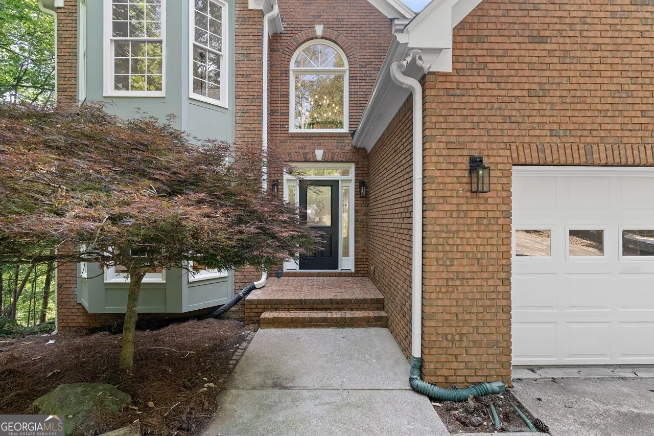 184 Corner Oak Court