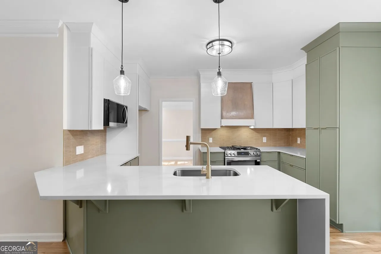 184 Corner Oak Court