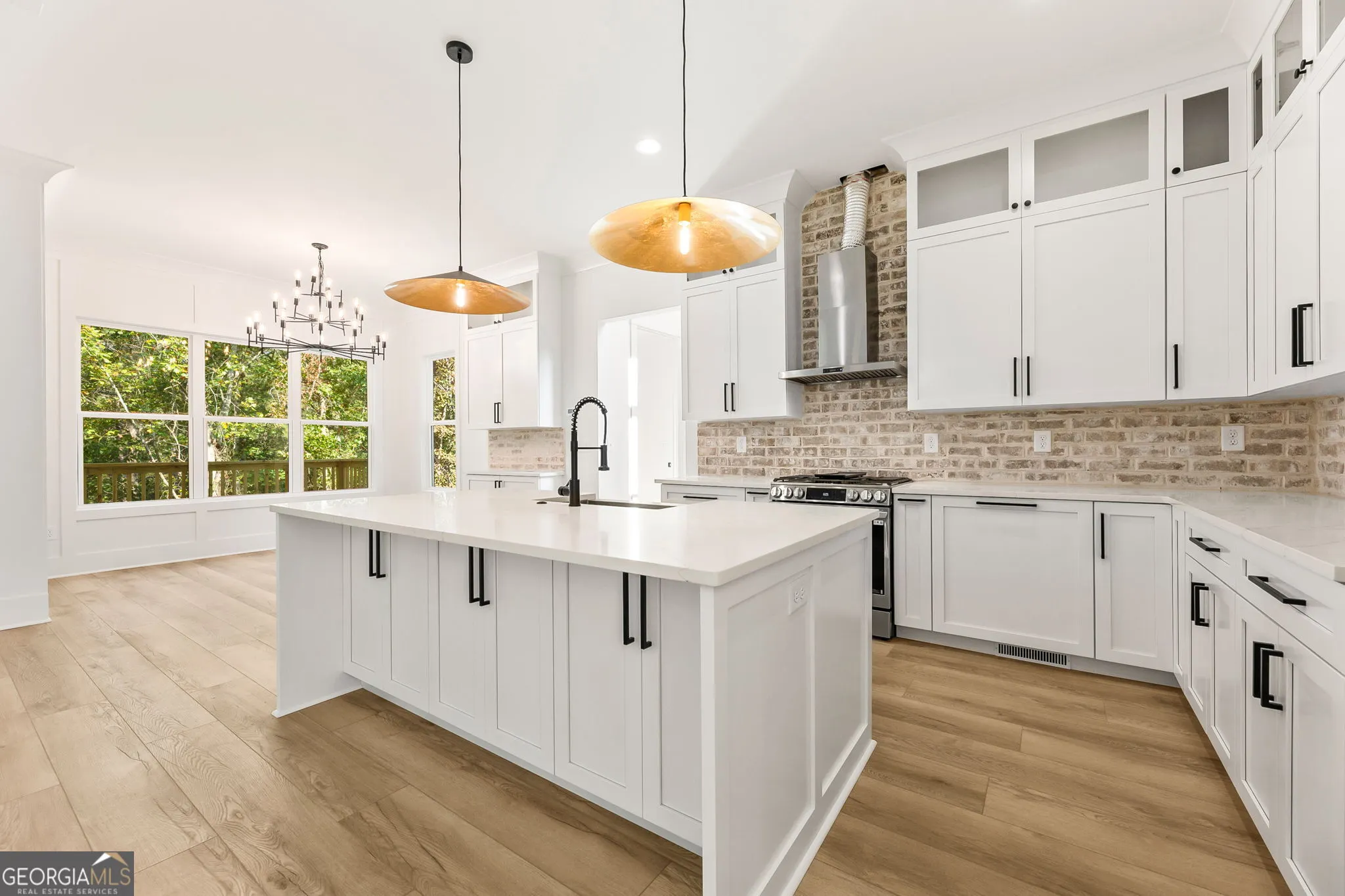 416 Ballymore Pass
