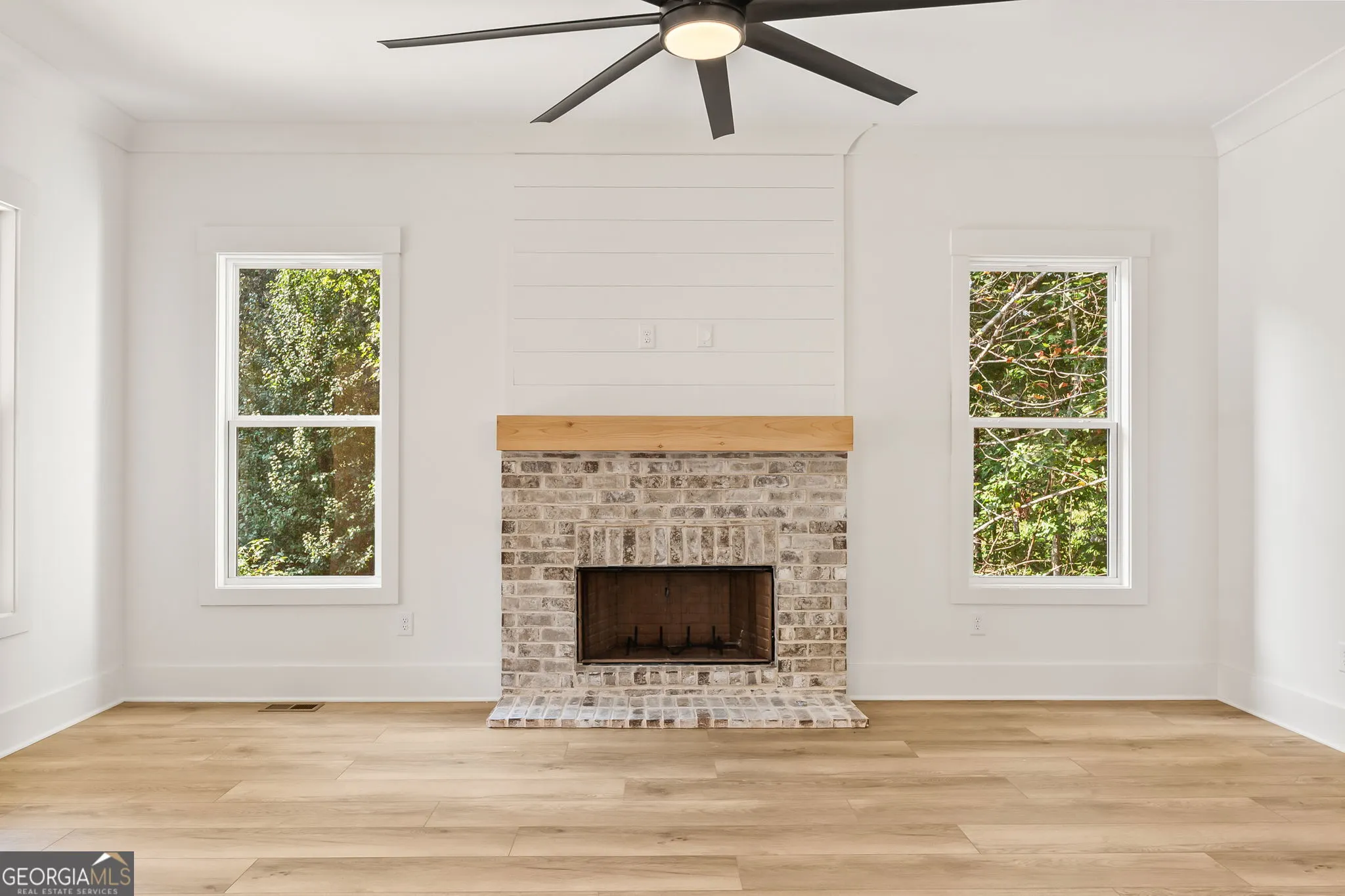 416 Ballymore Pass