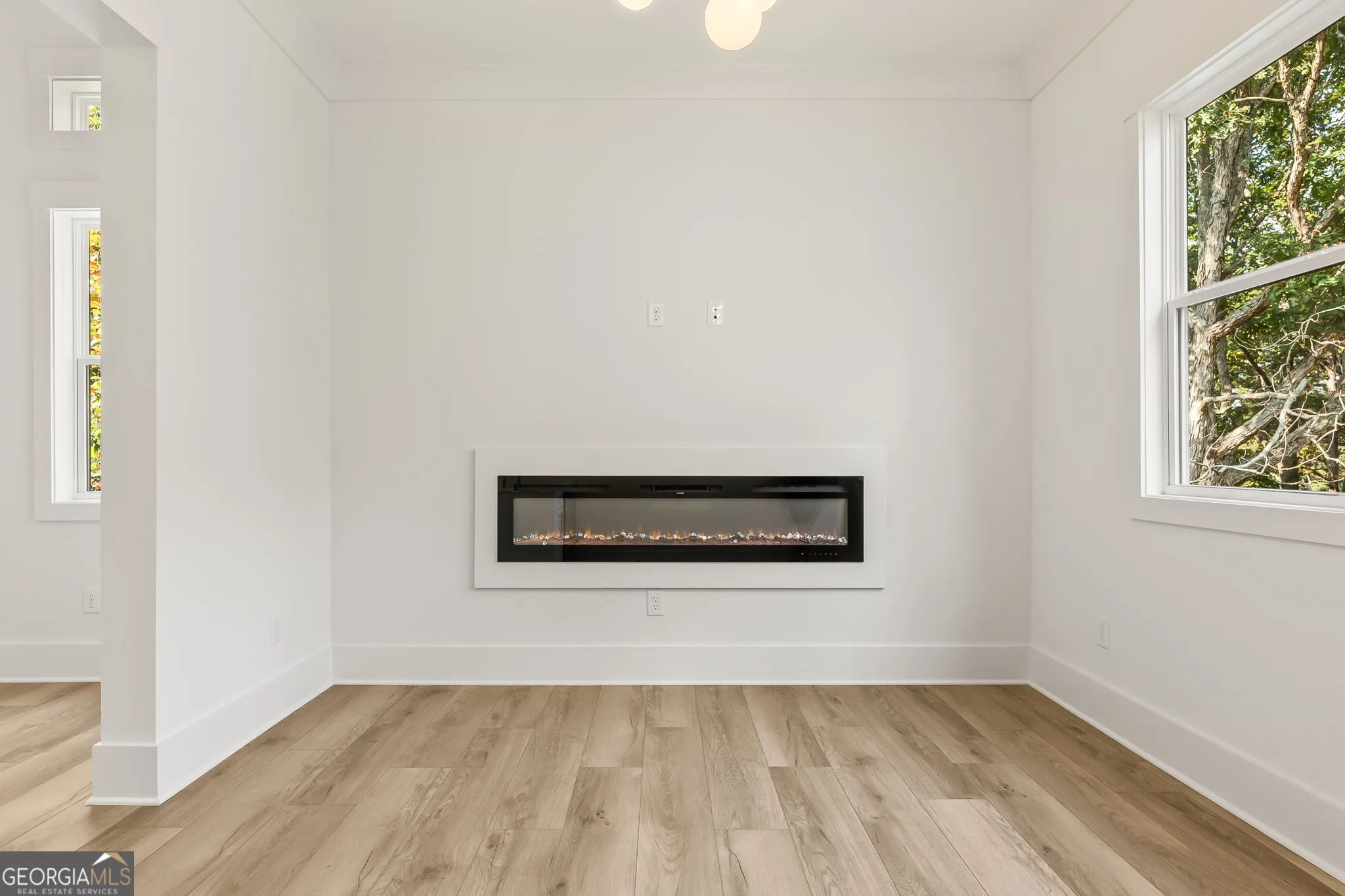 416 Ballymore Pass