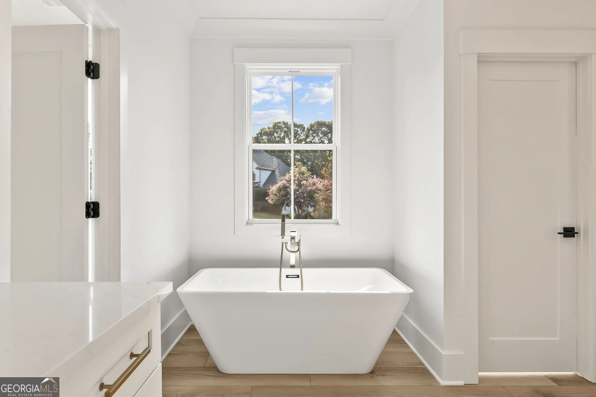 416 Ballymore Pass