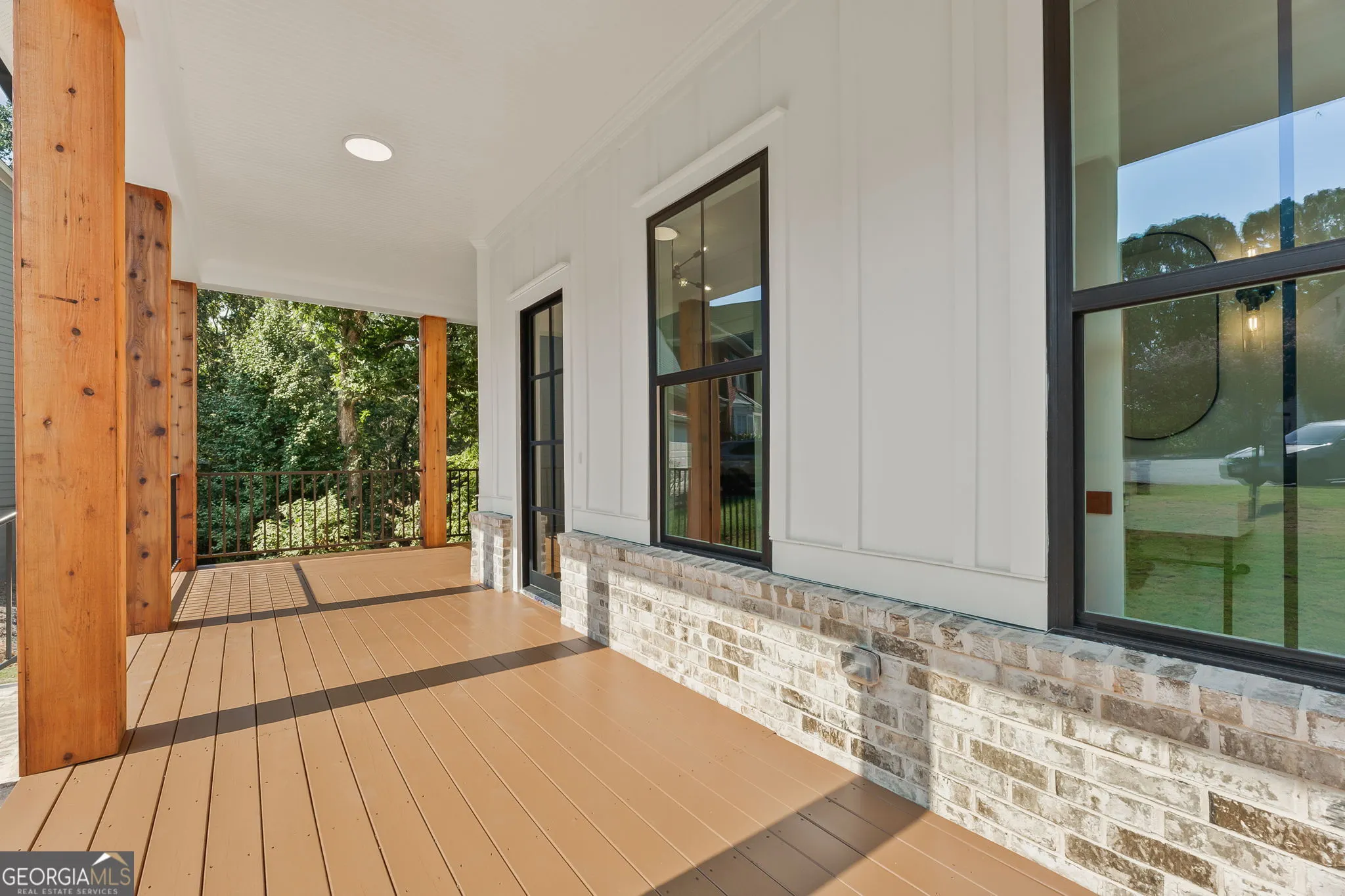 416 Ballymore Pass