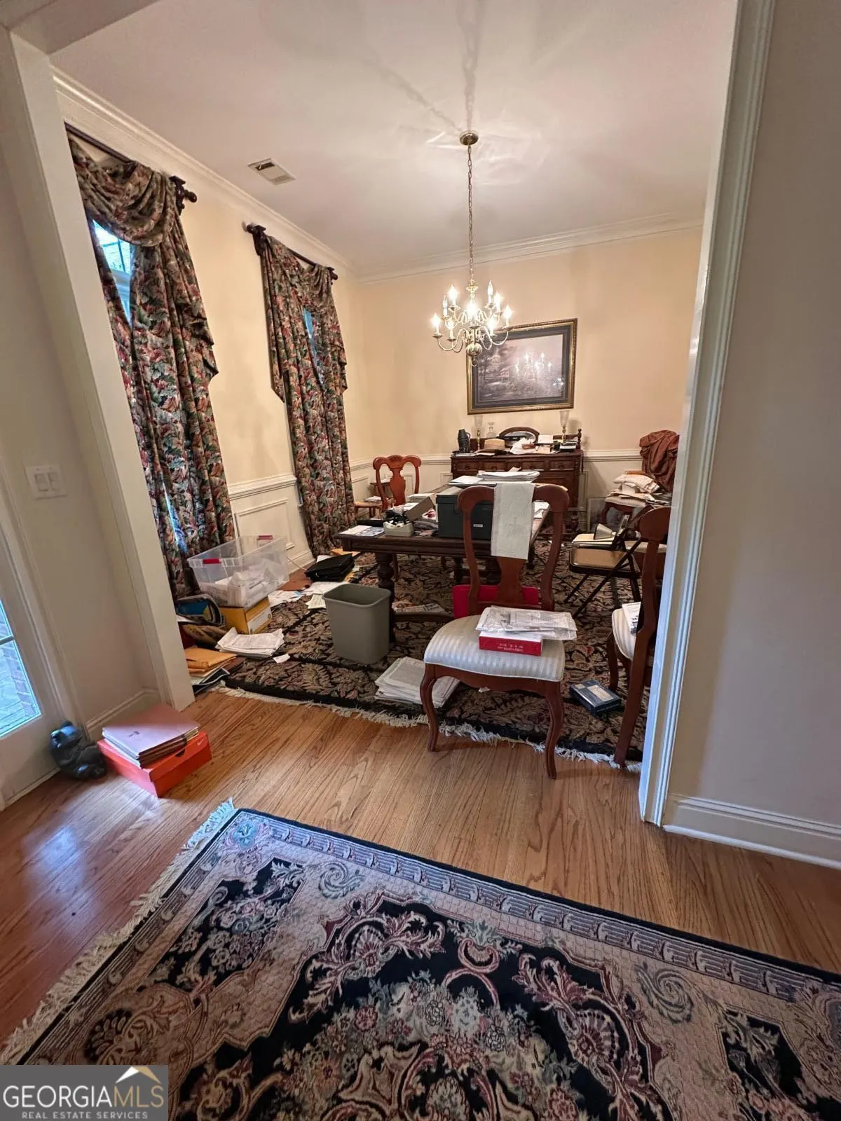 2051 Lindsay Lane