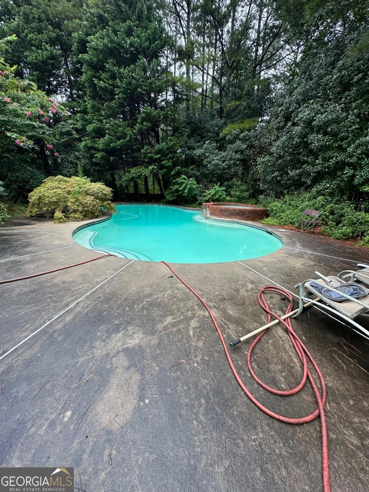 2051 Lindsay Lane
