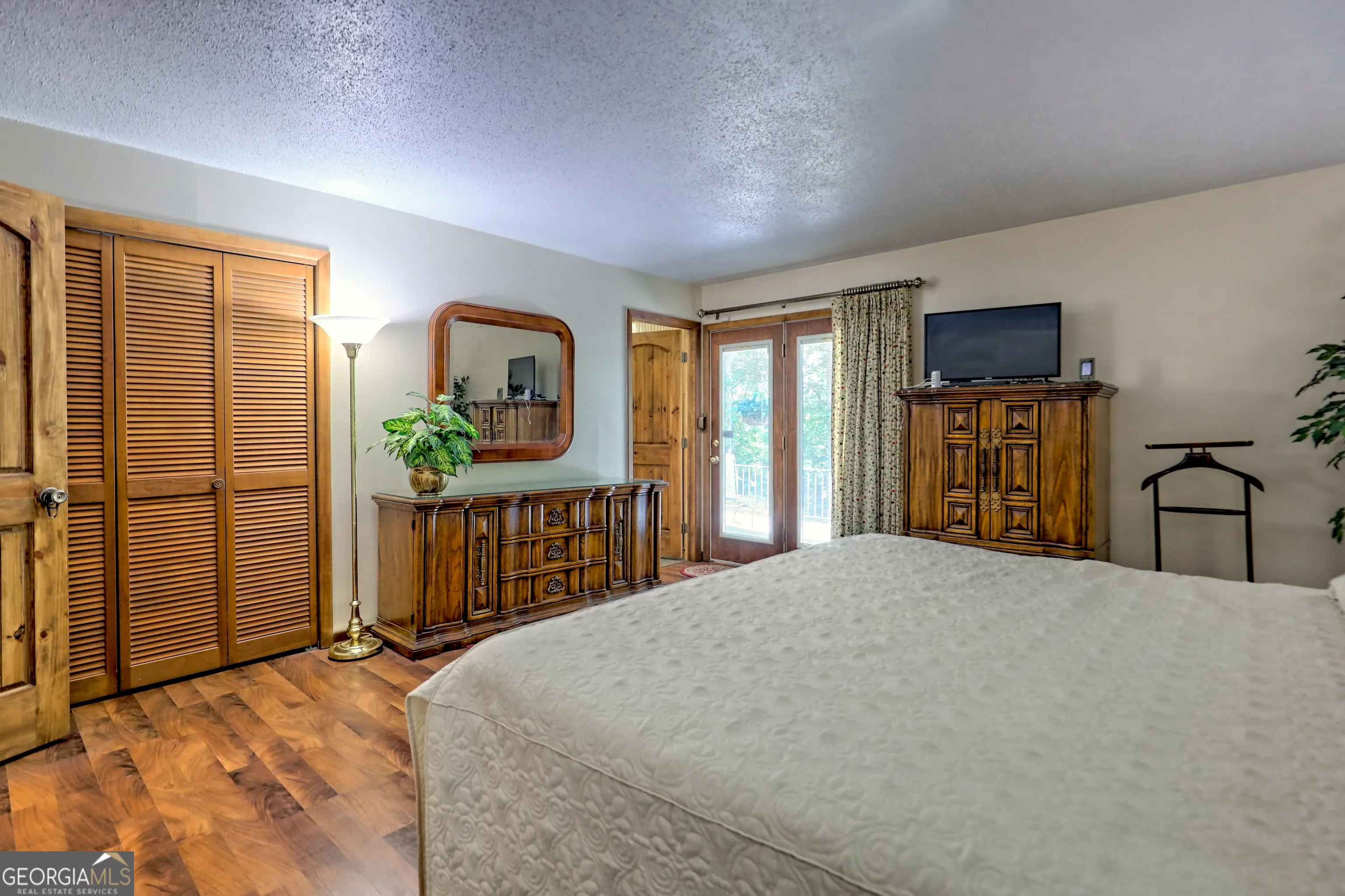 101 Rush Farm Road