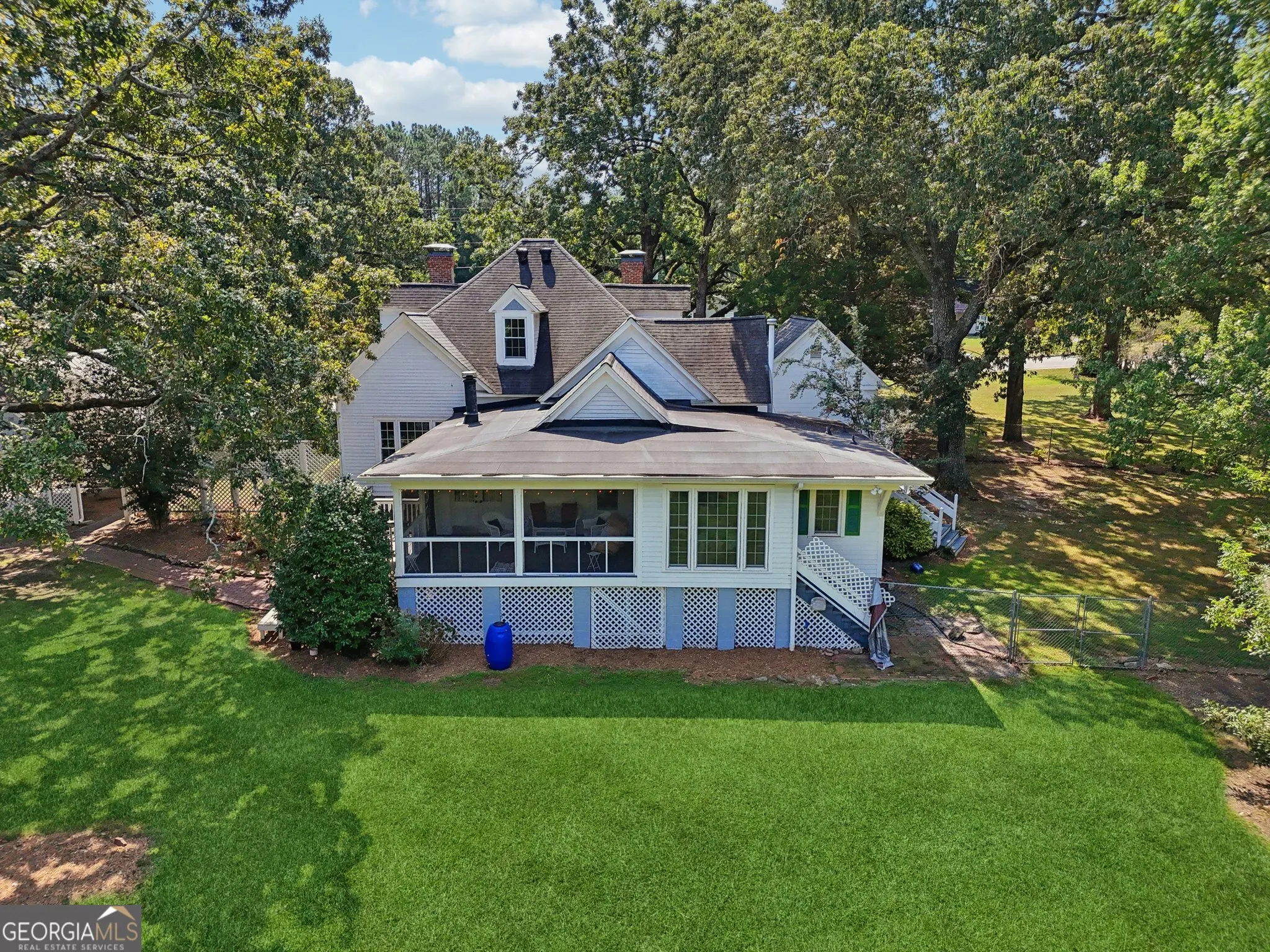1585 Blackwell Road