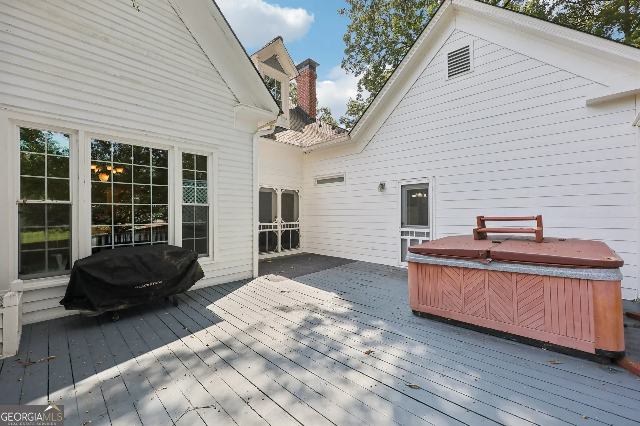 1585 Blackwell Road