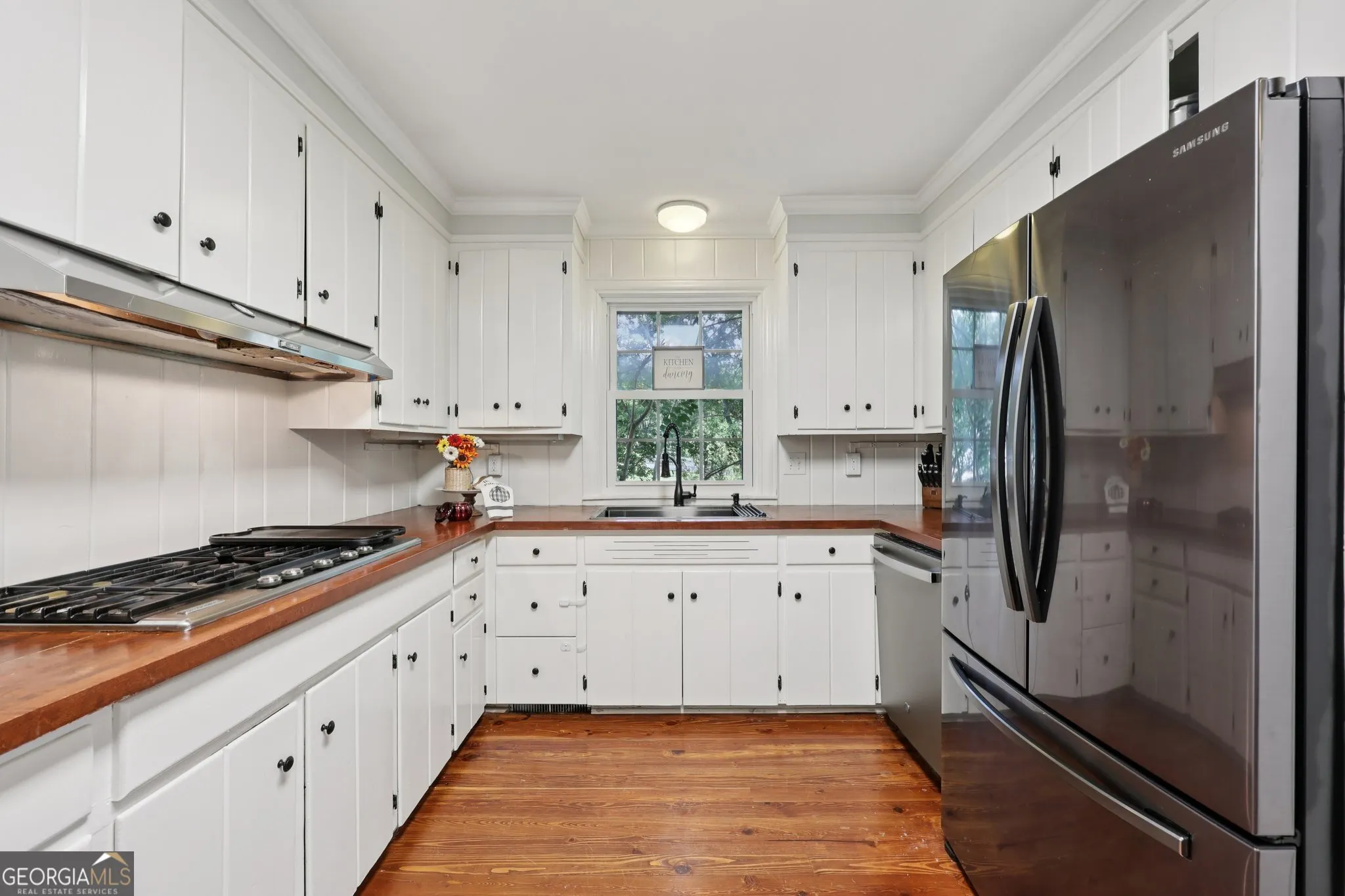 1585 Blackwell Road