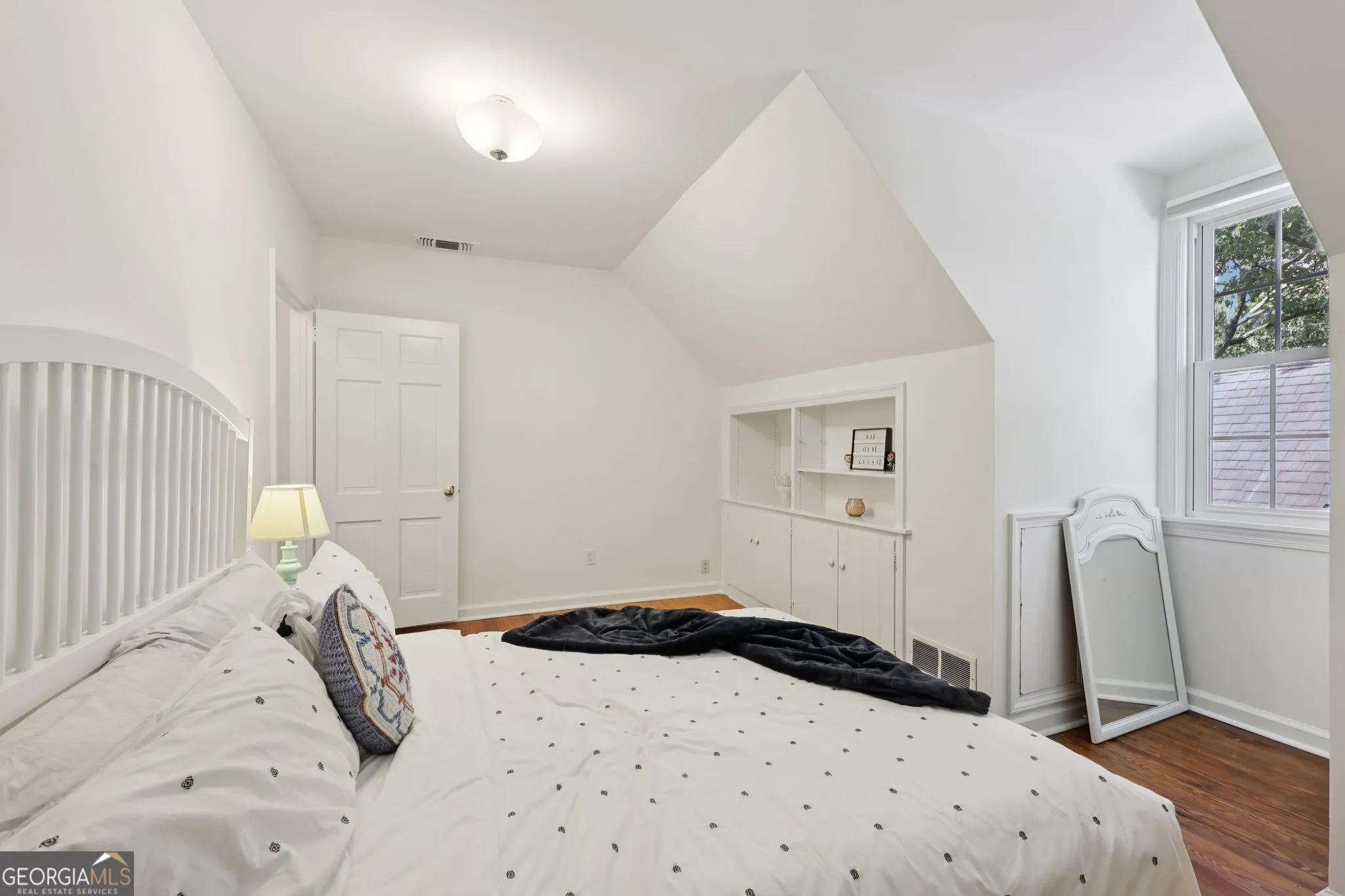 1585 Blackwell Road
