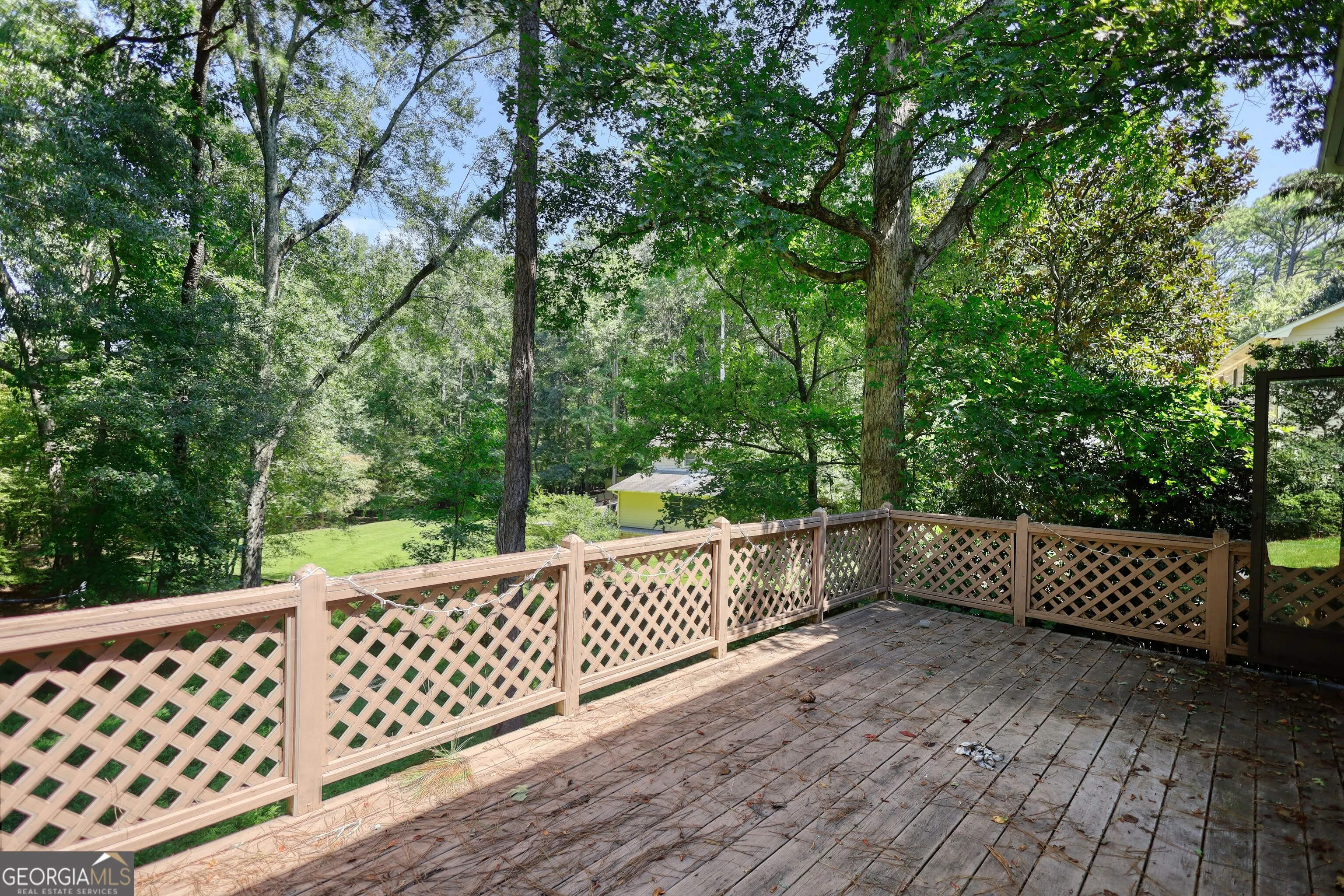 4527 Robie Road SW