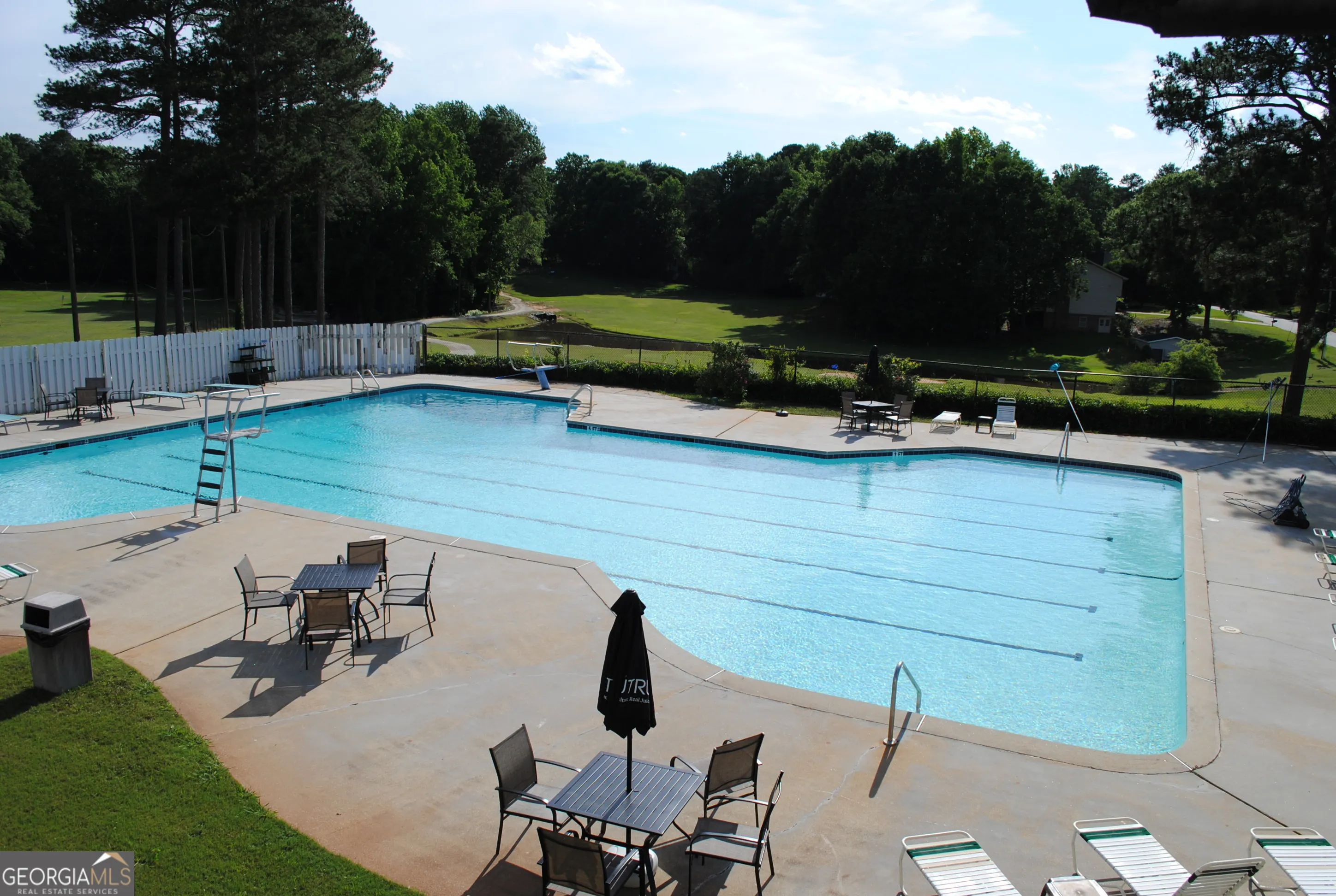 3665 Clubhouse Lane SE