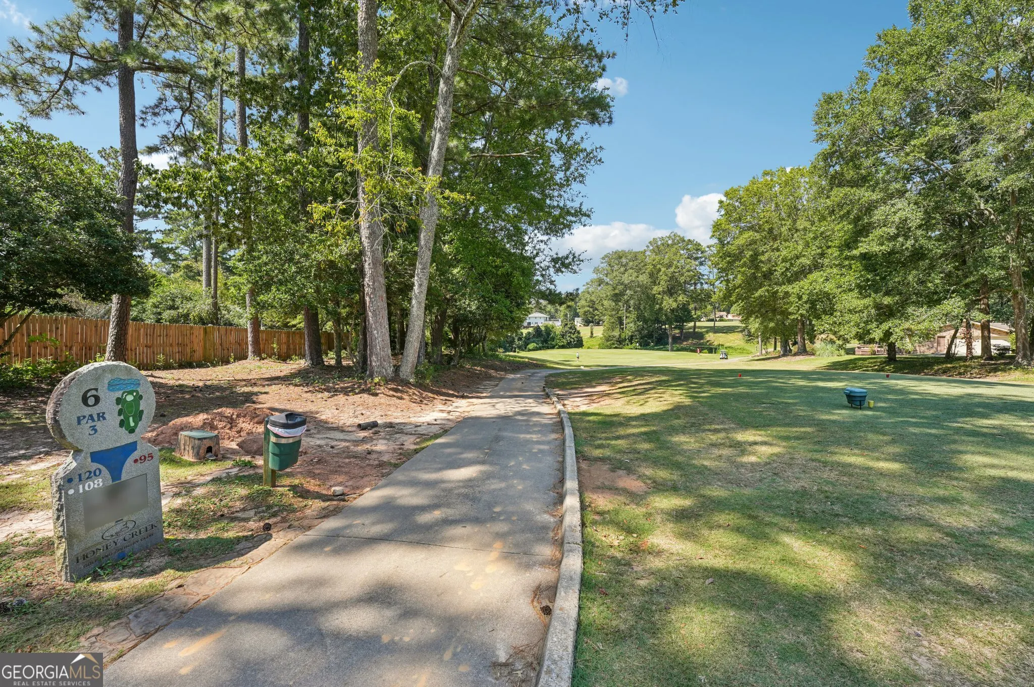 3665 Clubhouse Lane SE