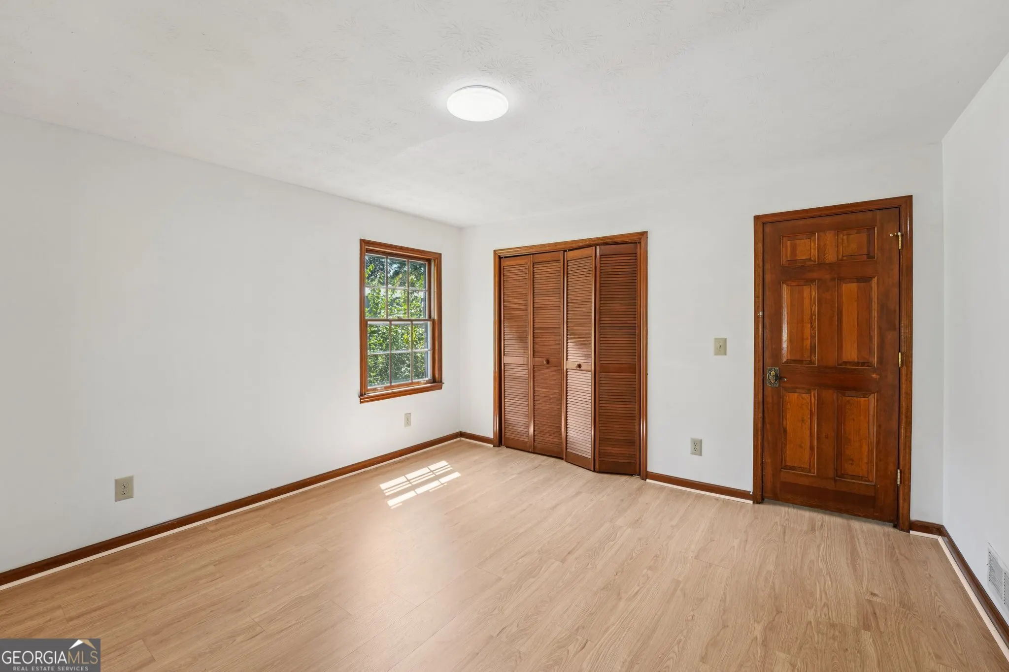 3665 Clubhouse Lane SE