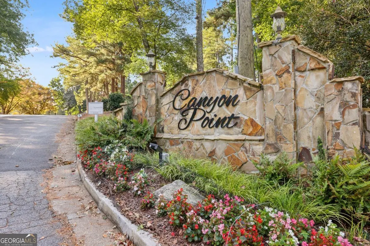 2005 Canyon Point Circle