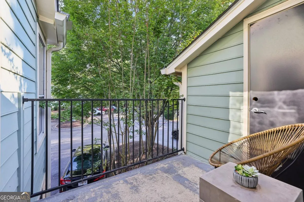 2005 Canyon Point Circle