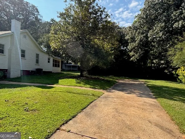 206 Elizabeth Street