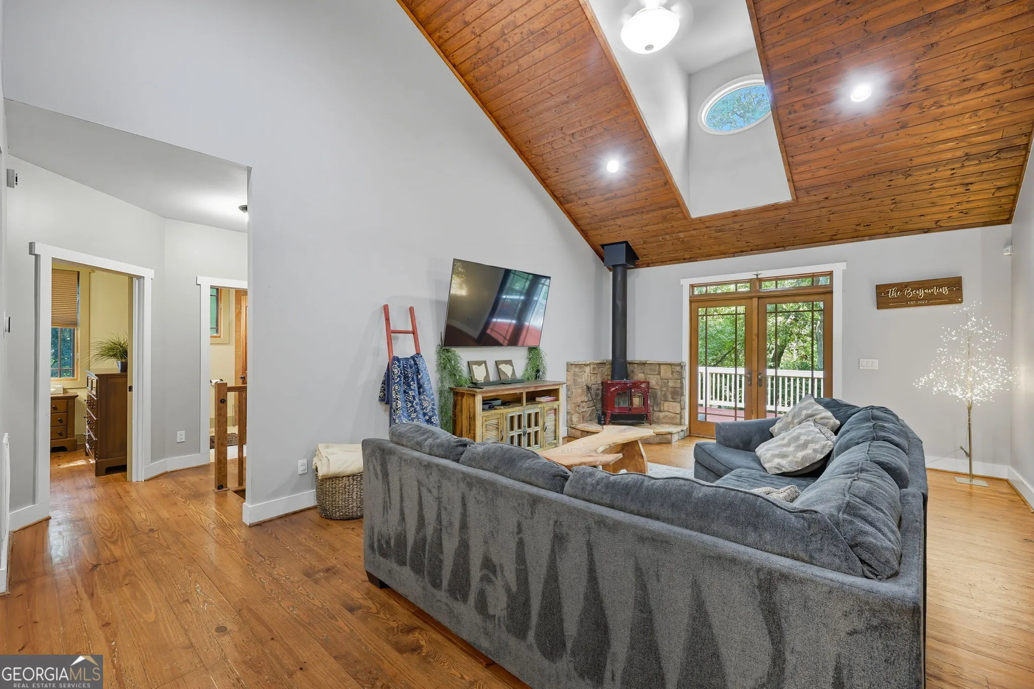 2641 Bridgewater Circle