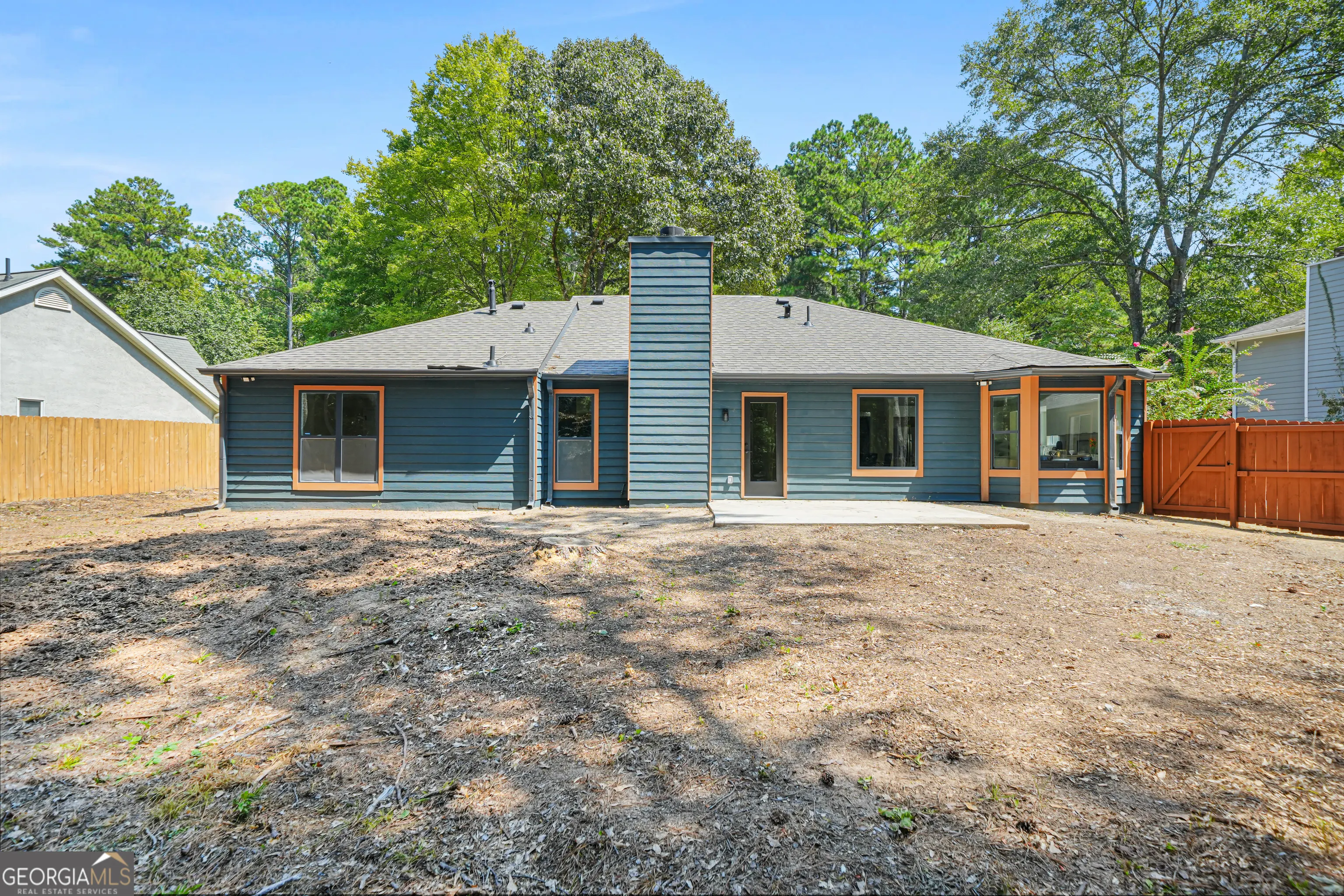 105 Shadowood Lane