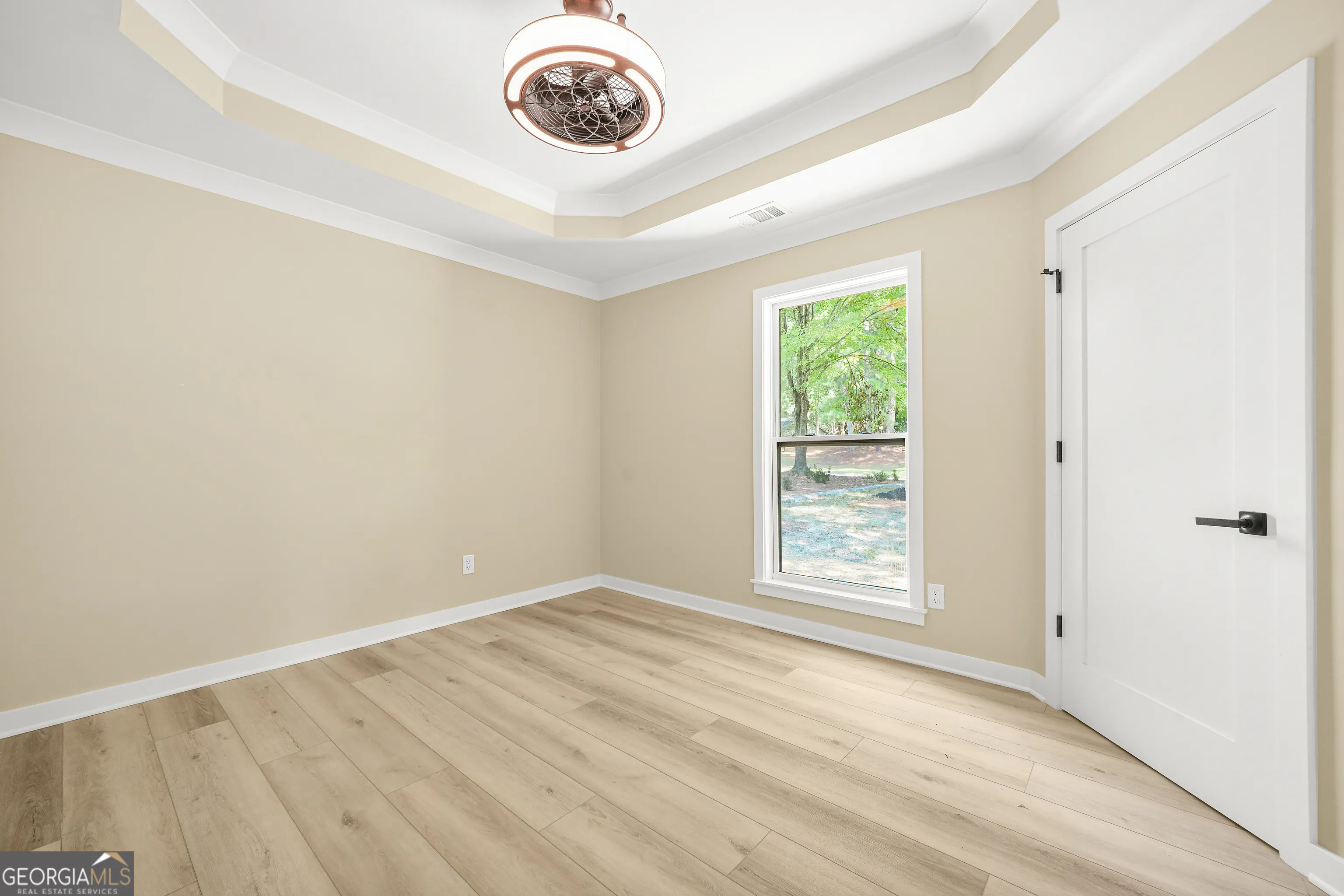 105 Shadowood Lane