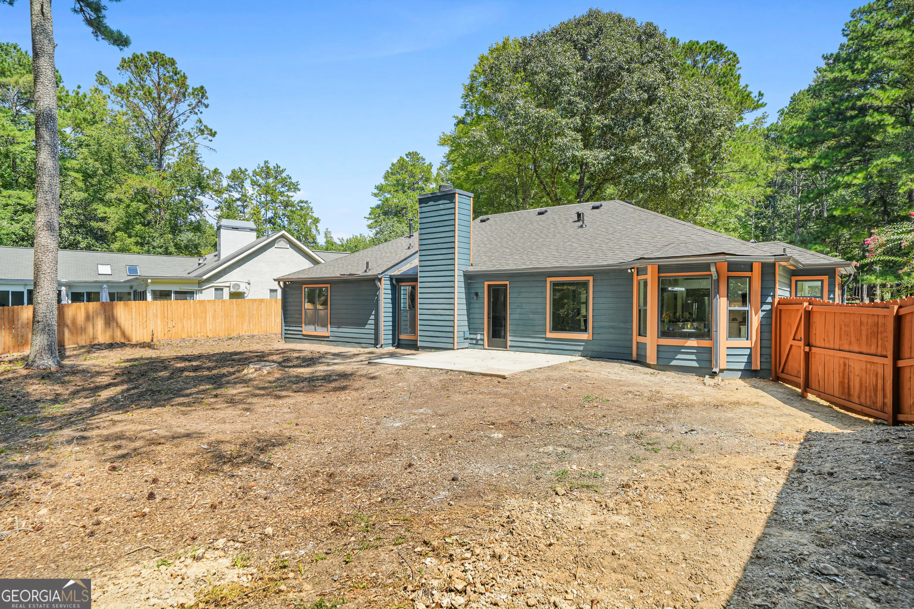 105 Shadowood Lane