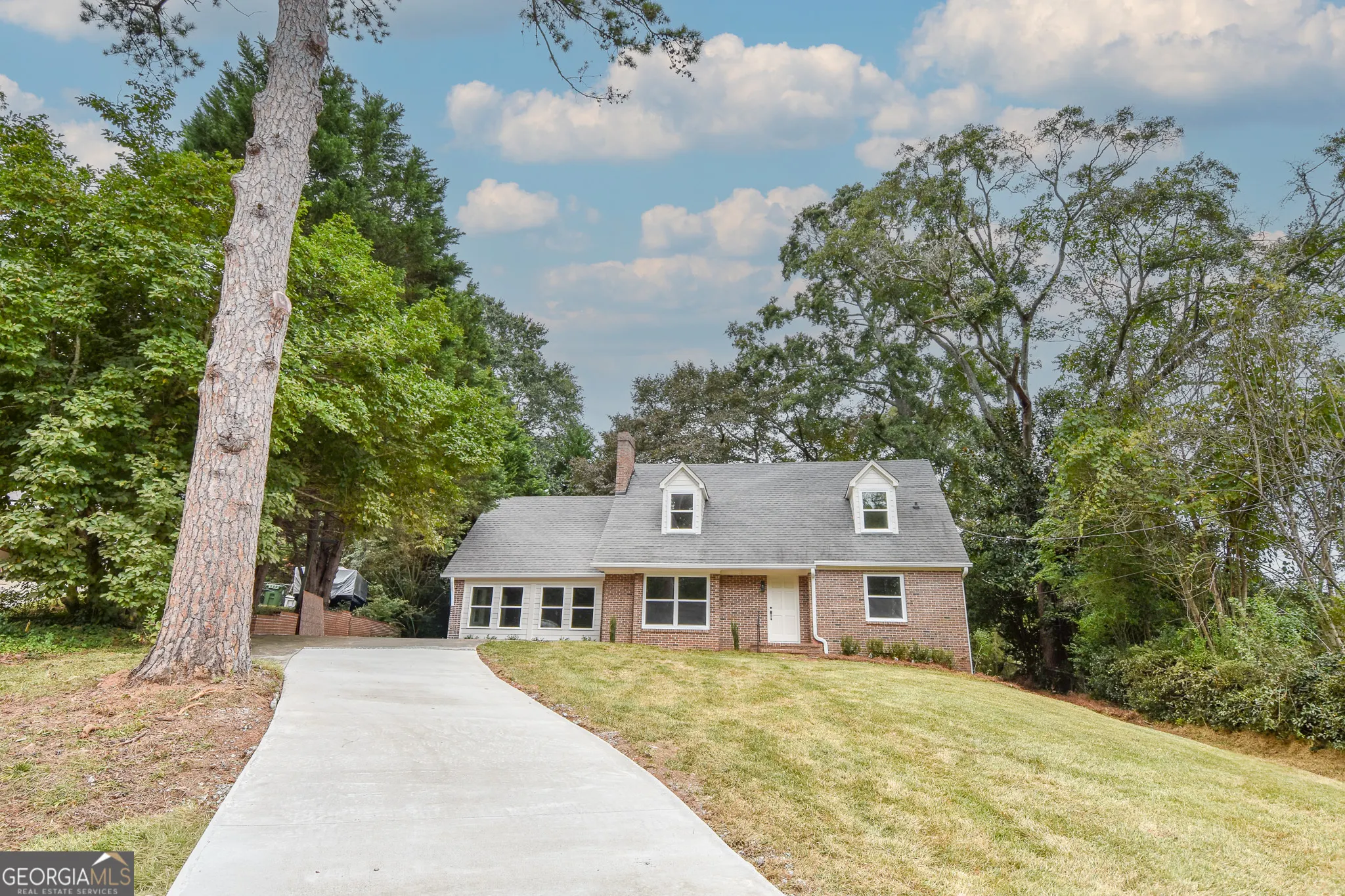 821 Bel Air Circle