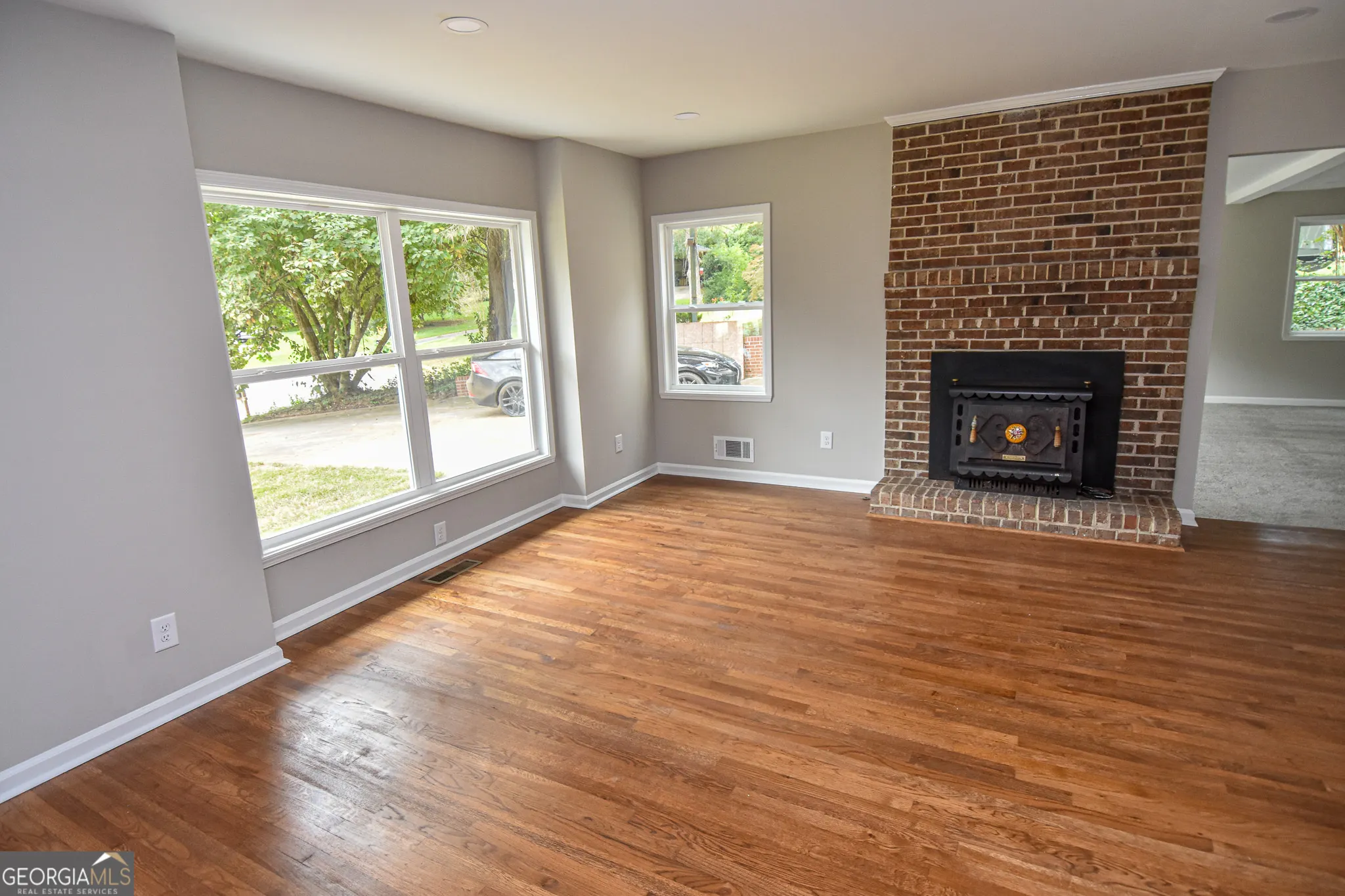 821 Bel Air Circle