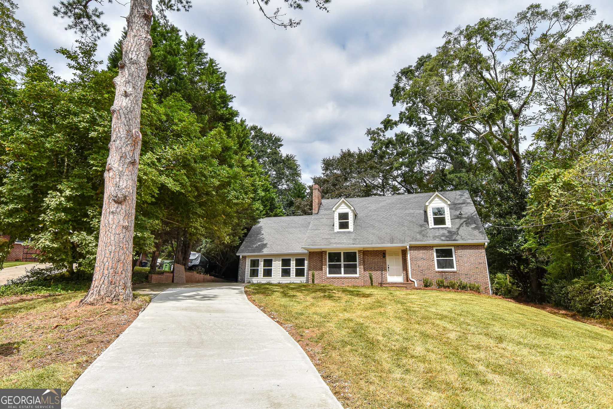 821 Bel Air Circle