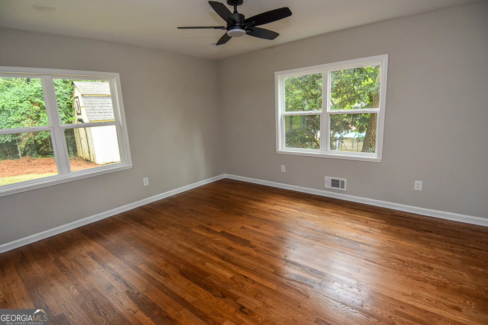 821 Bel Air Circle