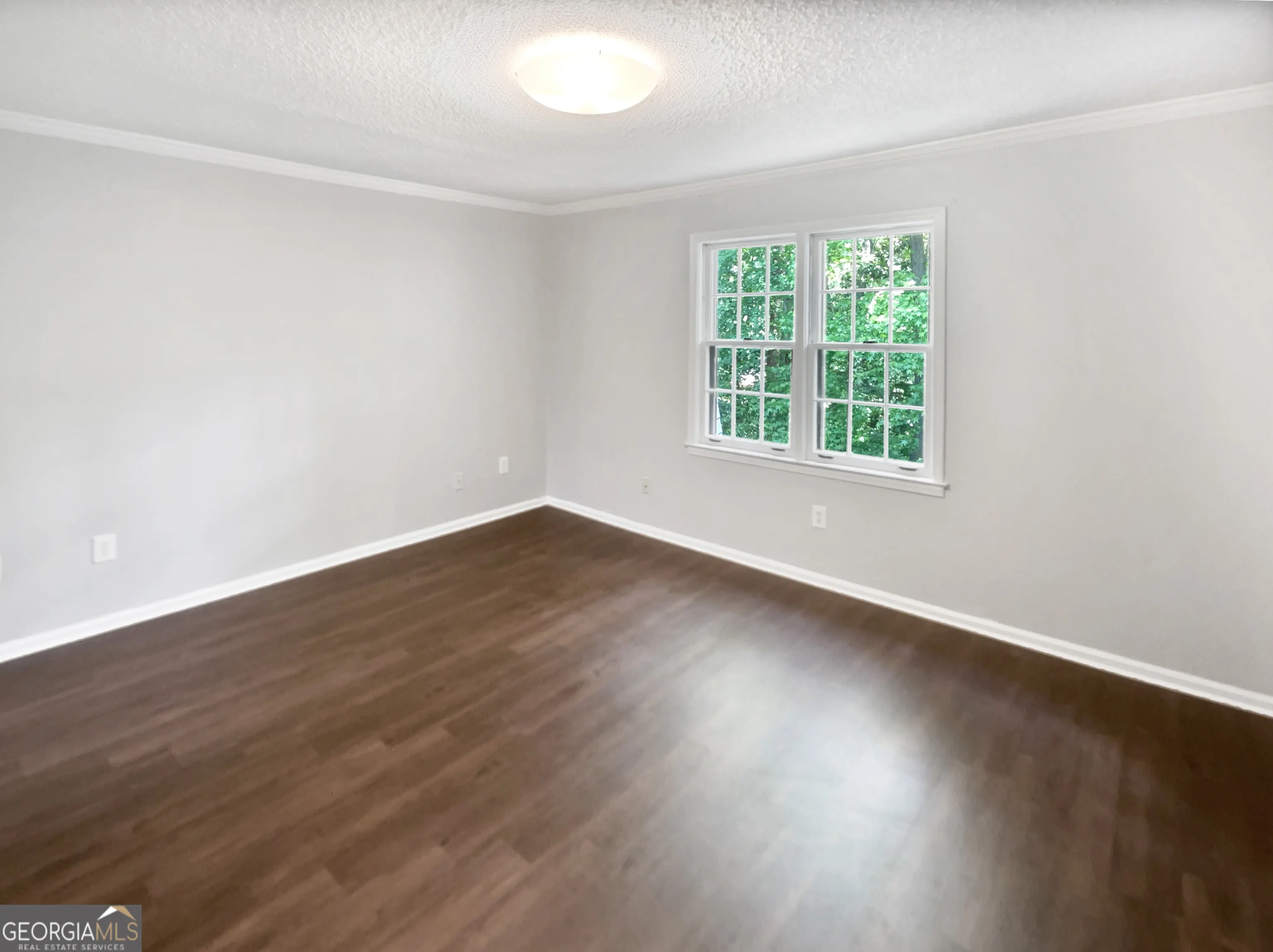 53 Monet Court NW