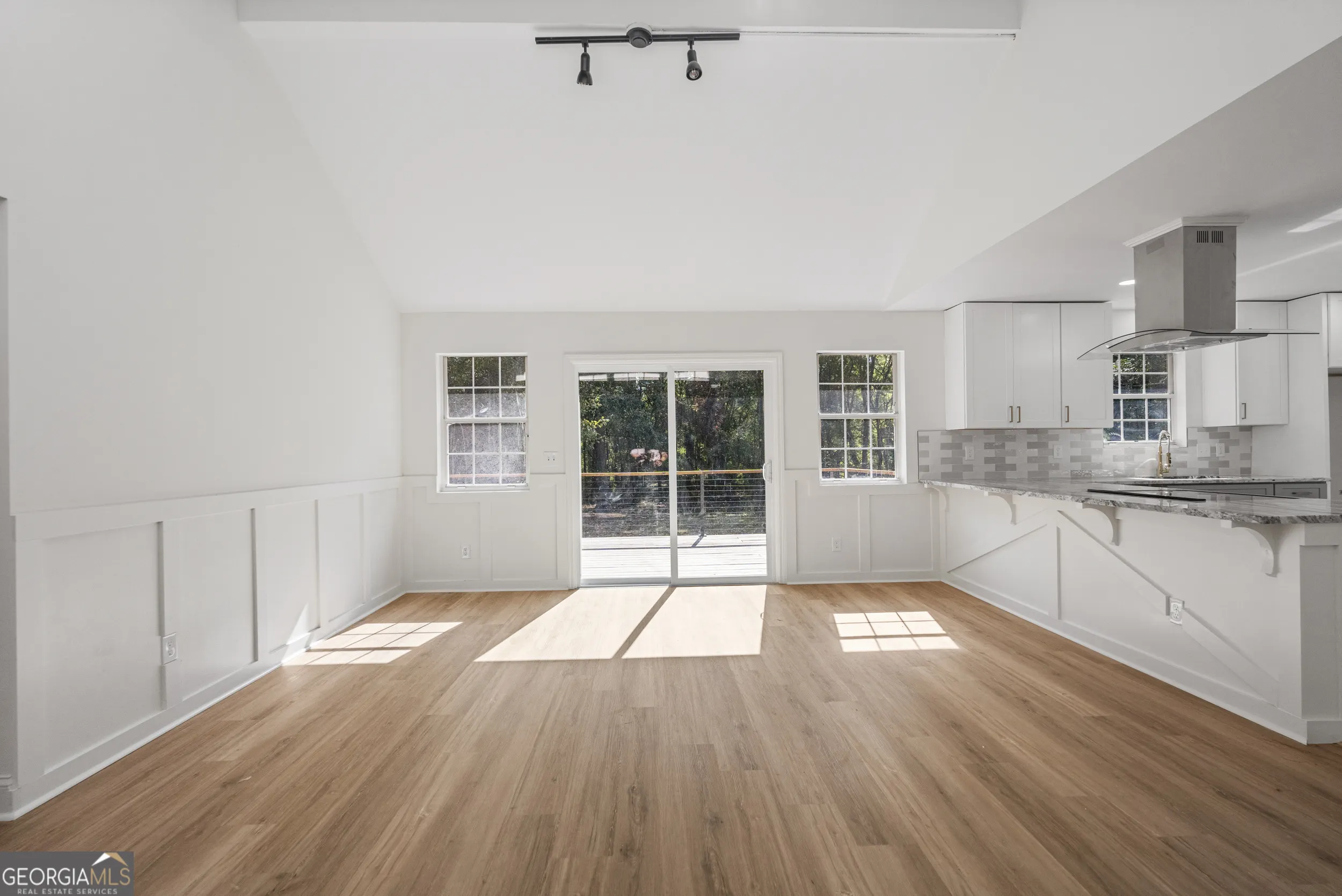 36 H St,