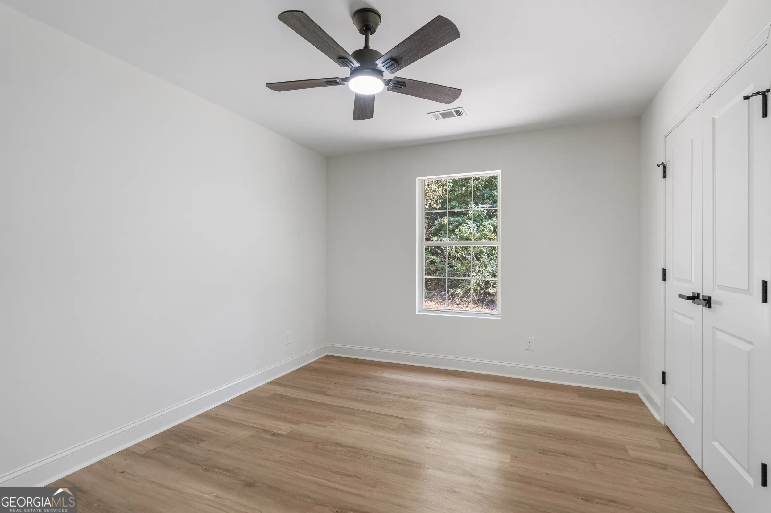 36 H St,
