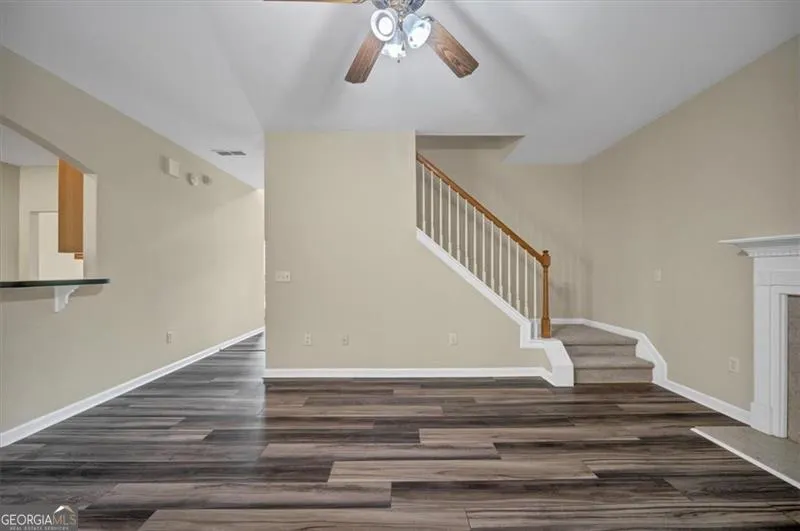 501 MIDDLEBROOKE Trace