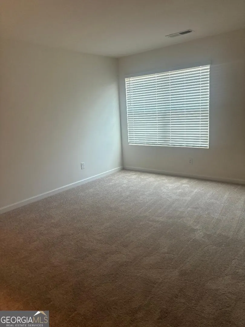 109 Farmers Way