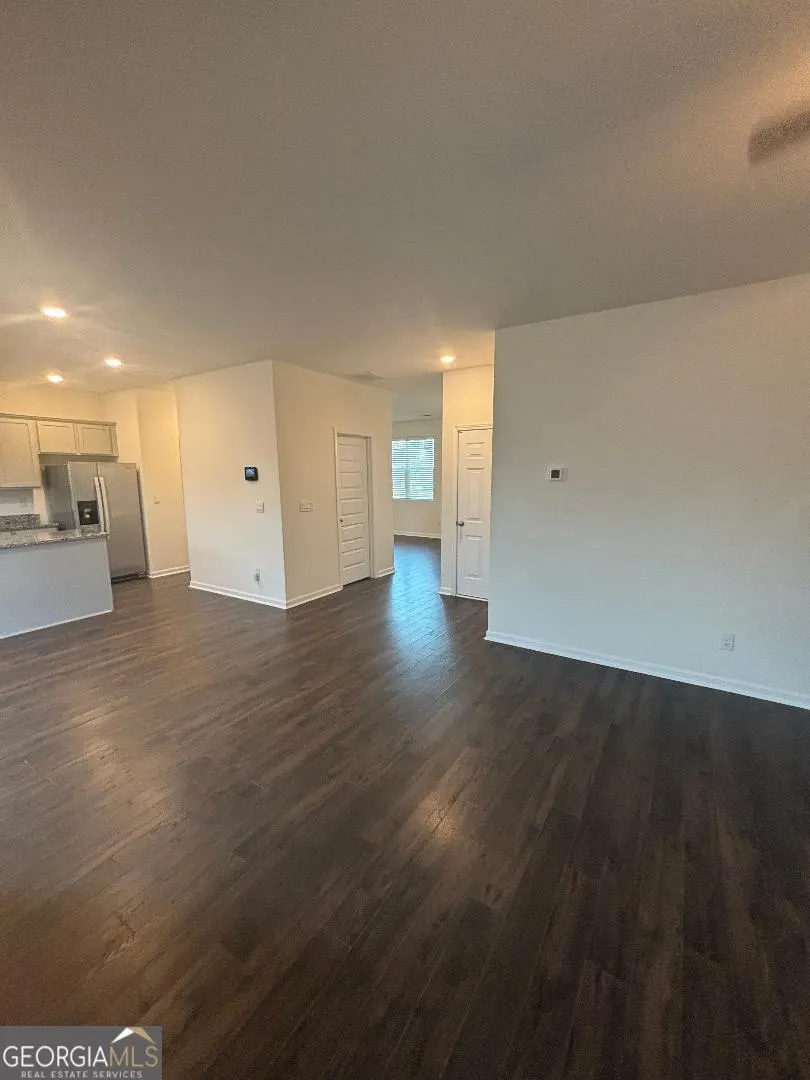109 Farmers Way