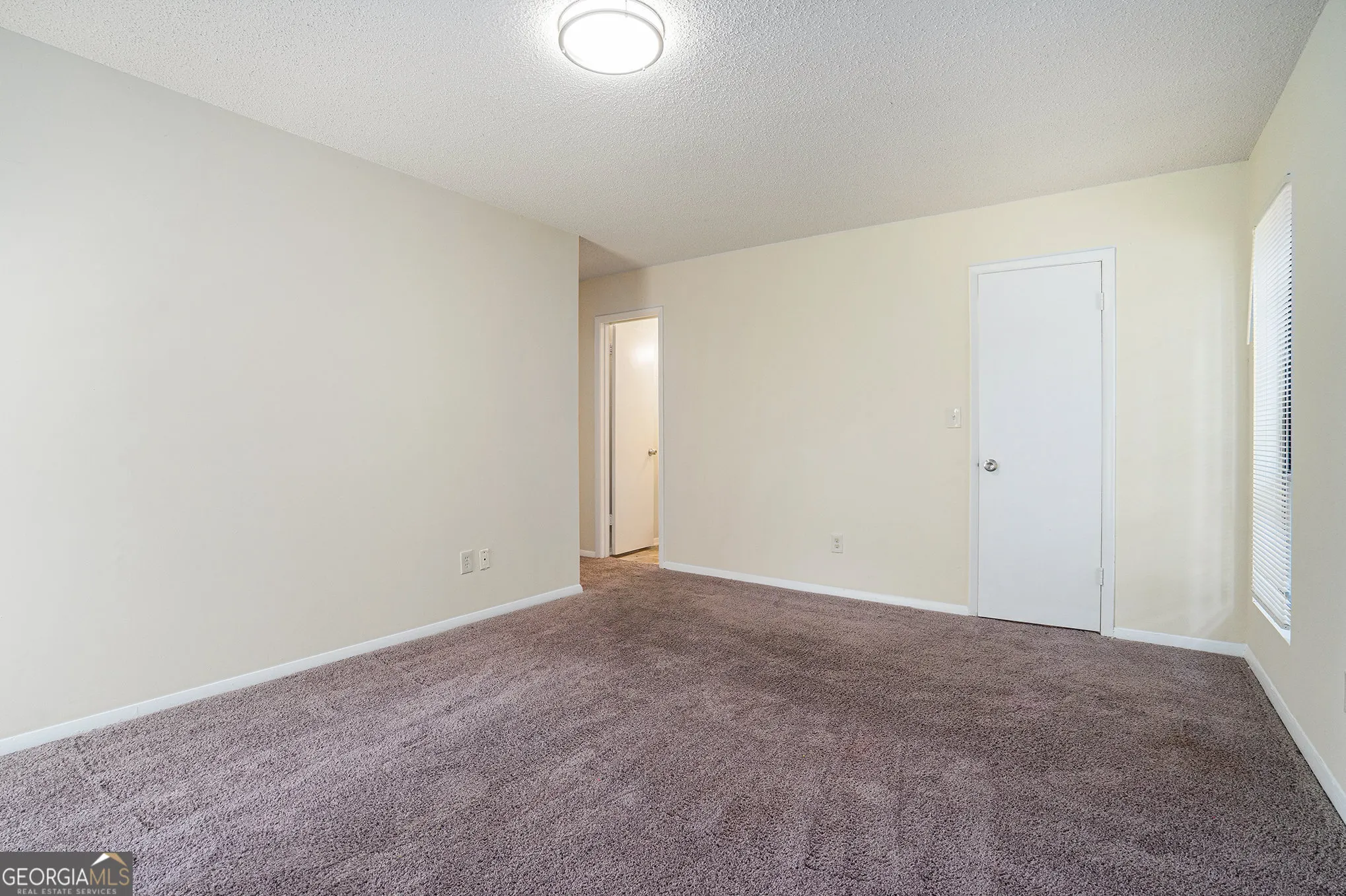 3045 Sonya Lane