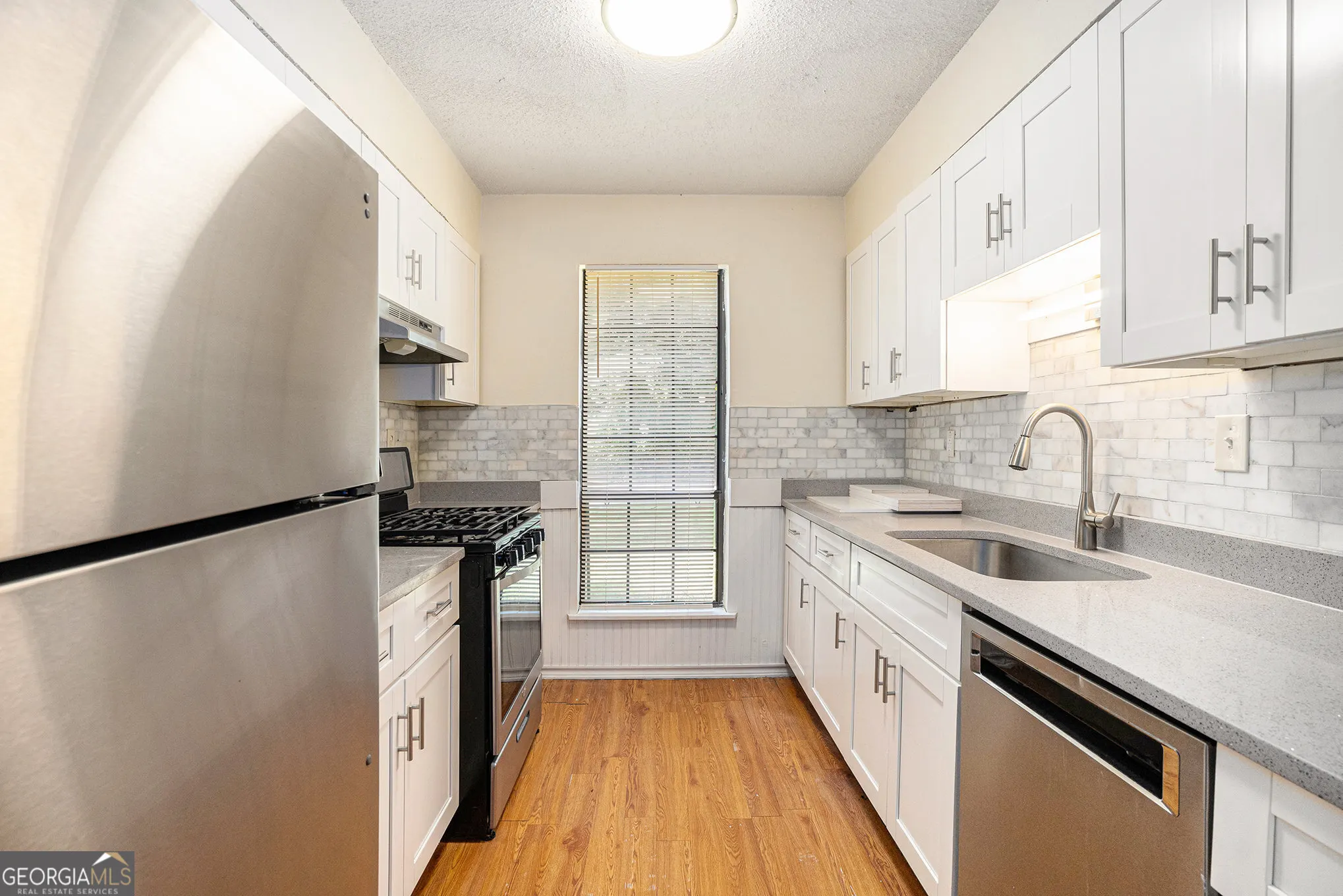 3045 Sonya Lane