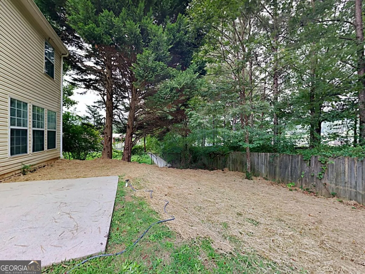 1621 Heyford Circle NW