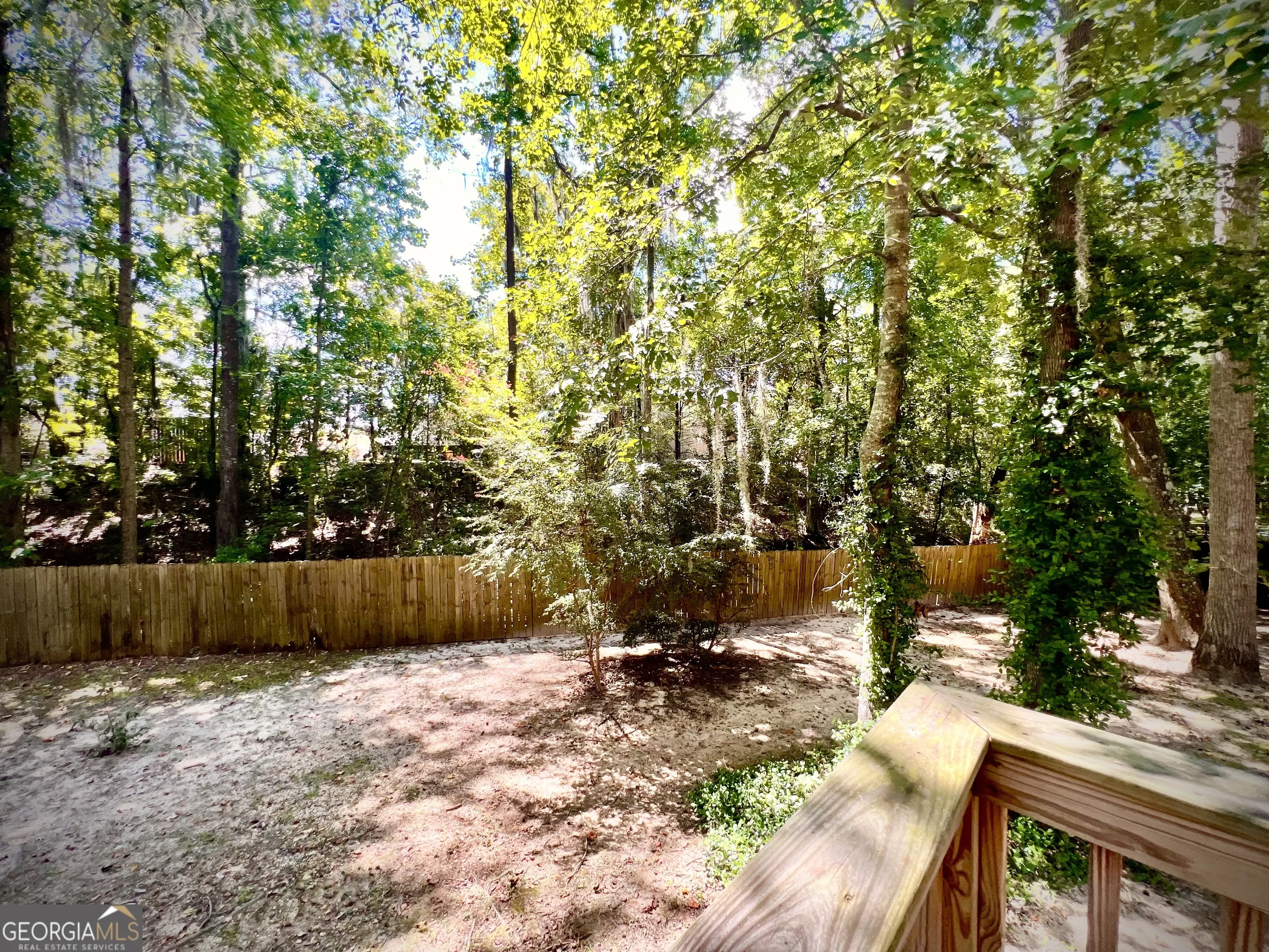 112 White Oak Circle