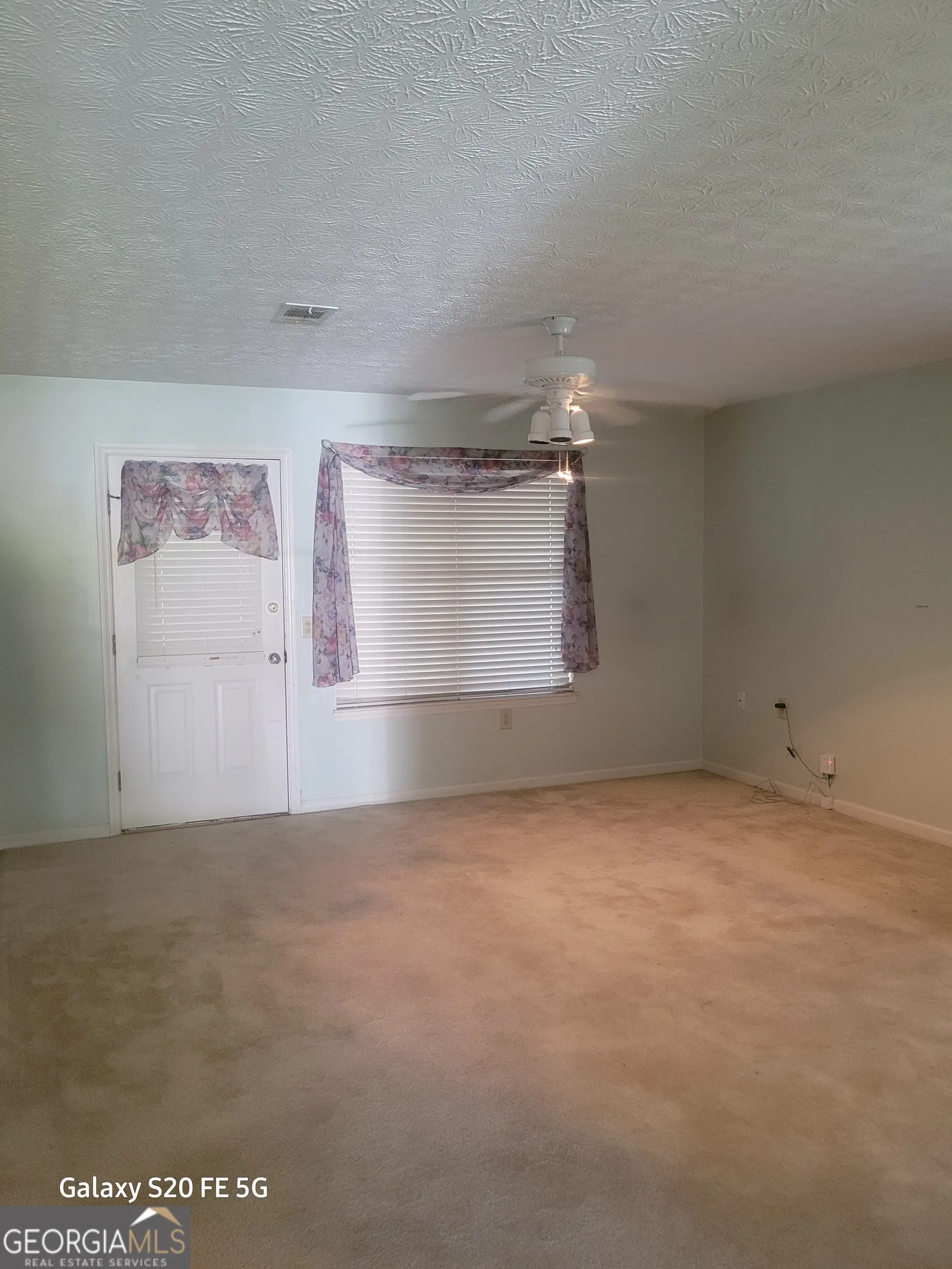 6847 Oak View Court