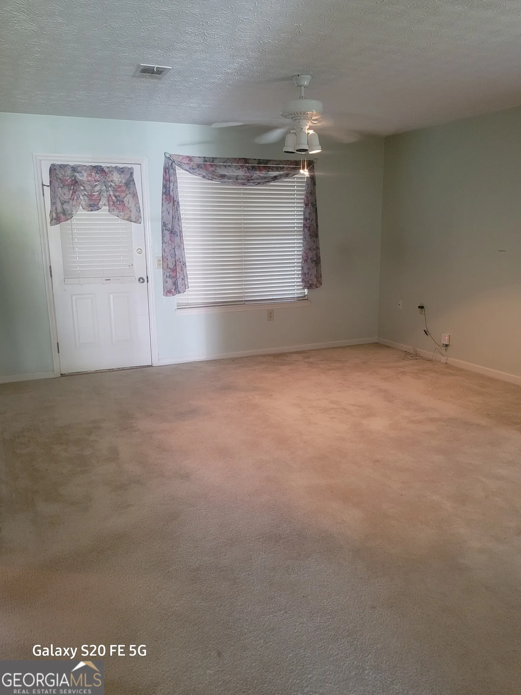 6847 Oak View Court