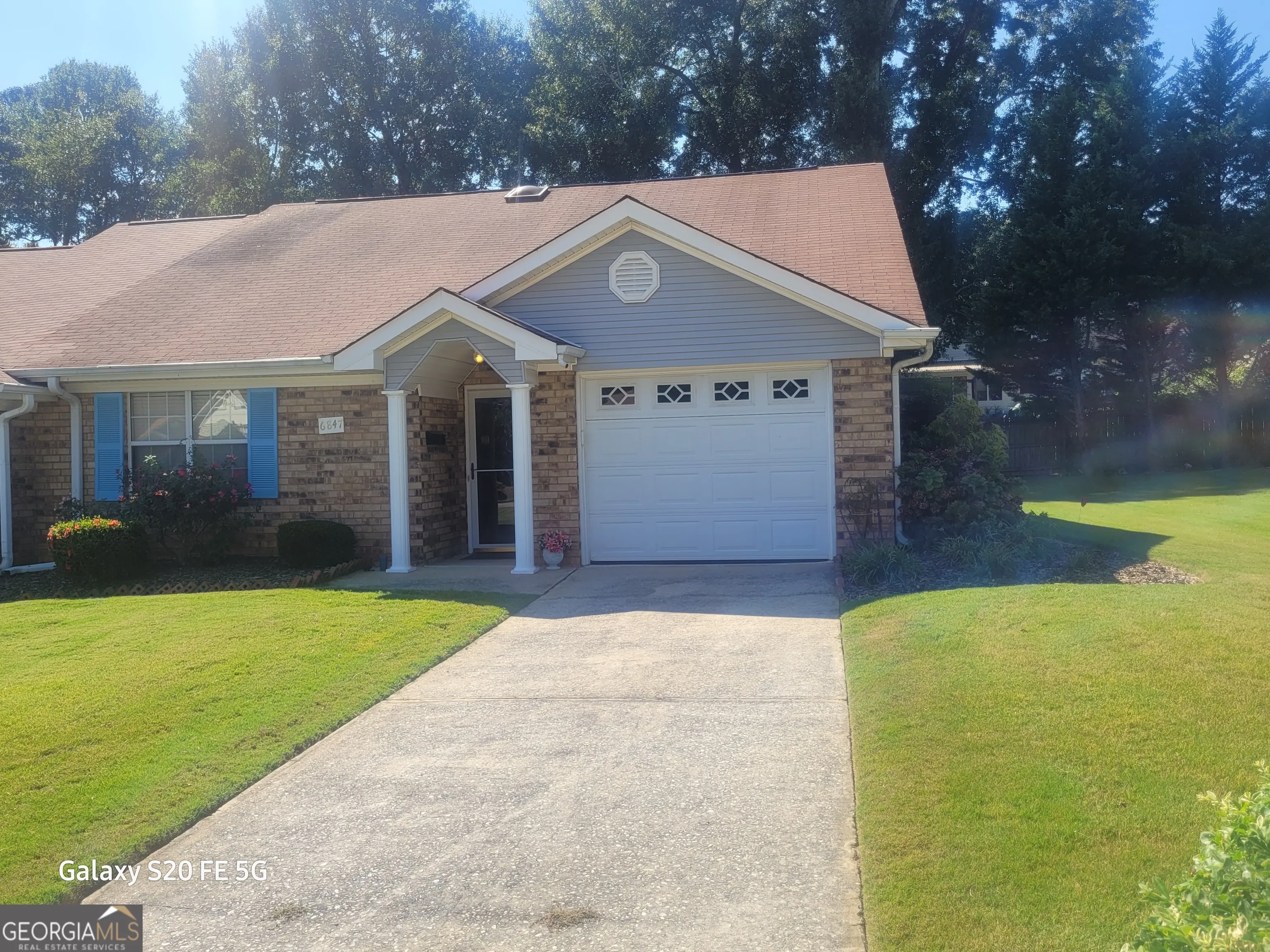 6847 Oak View Court