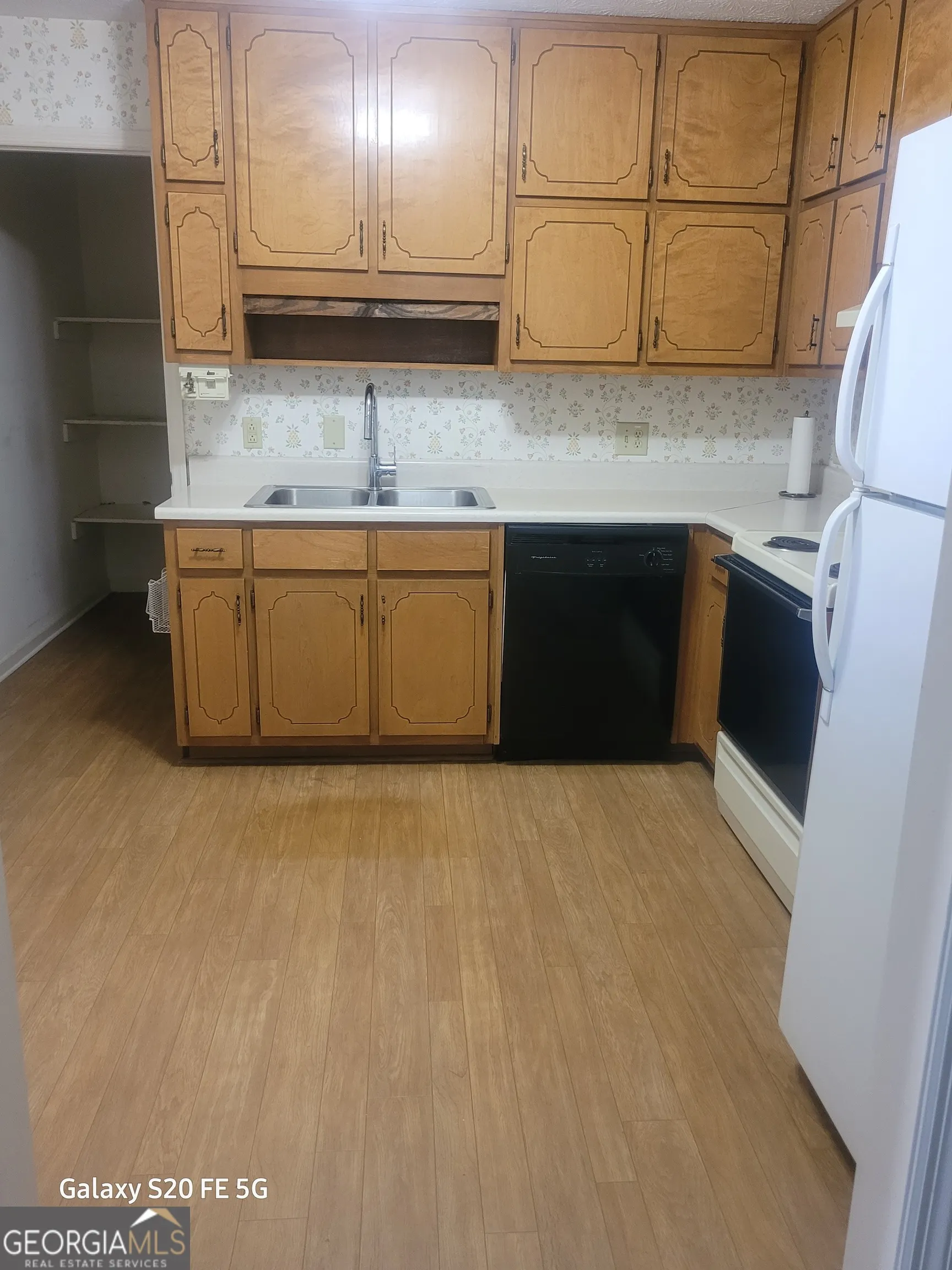 6847 Oak View Court