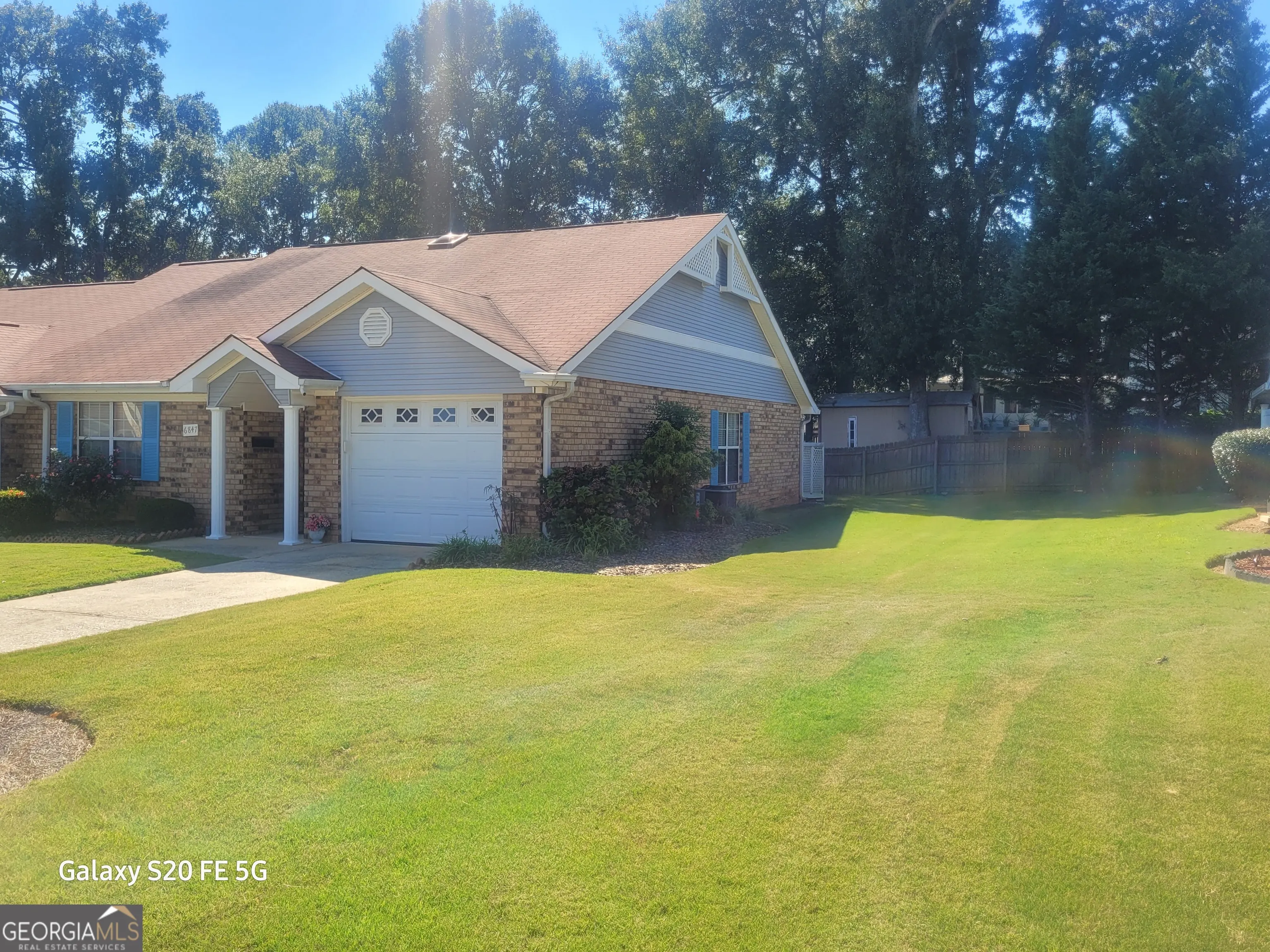 6847 Oak View Court